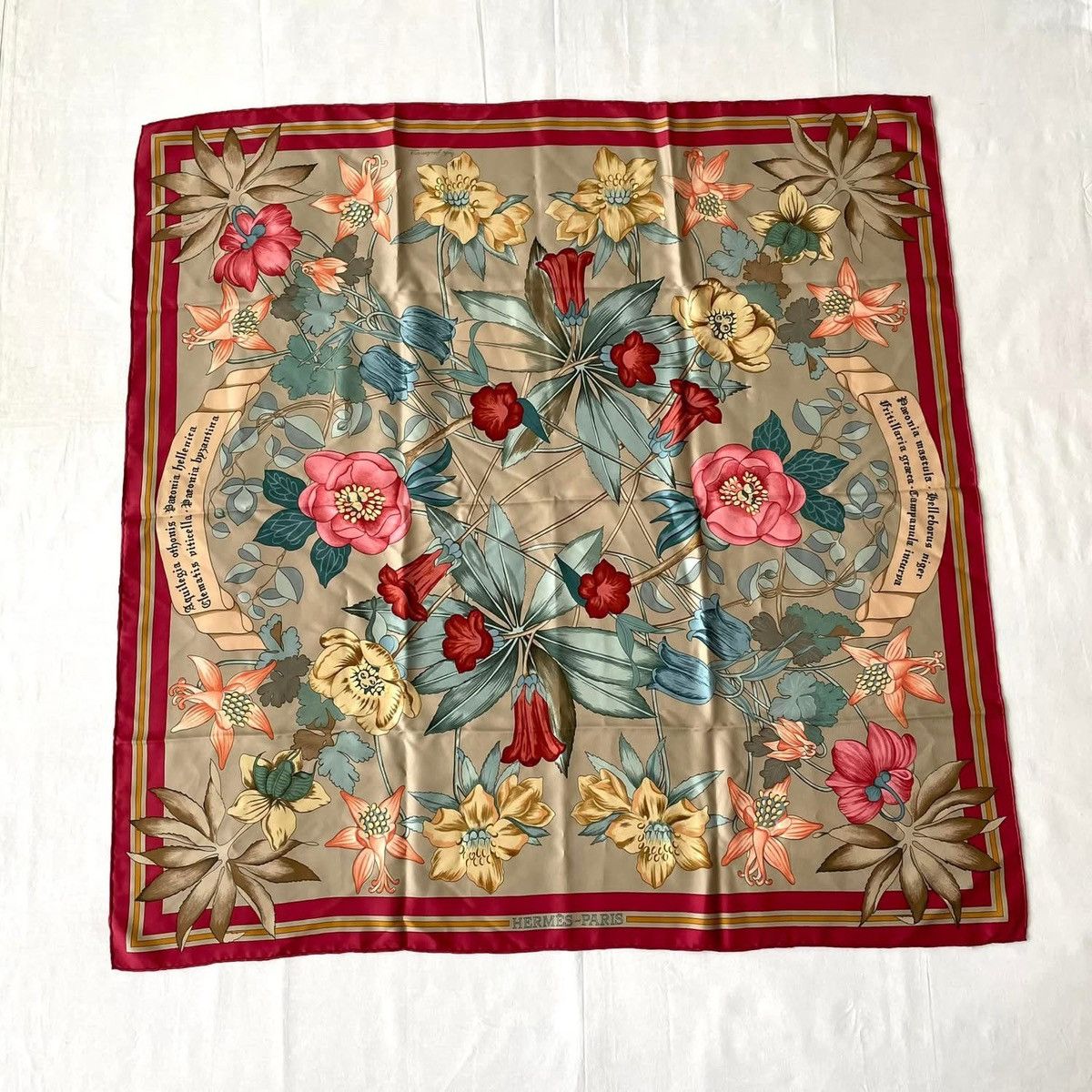 Hermes Vintage Hermes Silk Scarf by Niki Goulandris Size 35 x 35 Size ONE SIZE - 2 Thumbnail