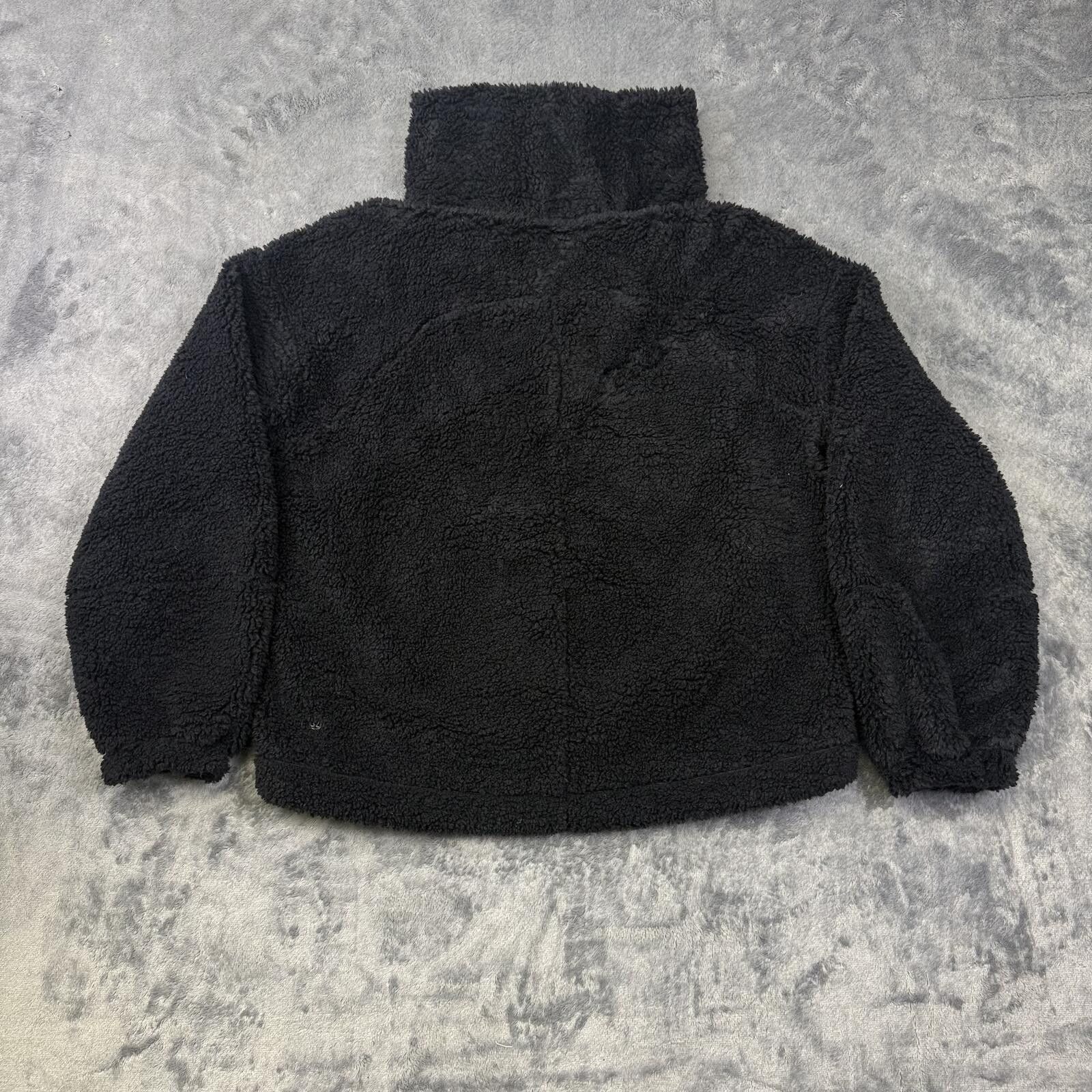 Branded Leather Lululemon Ultra Soft Black Sherpa Fleece Jacket Size ONE SIZE - 2 Thumbnail
