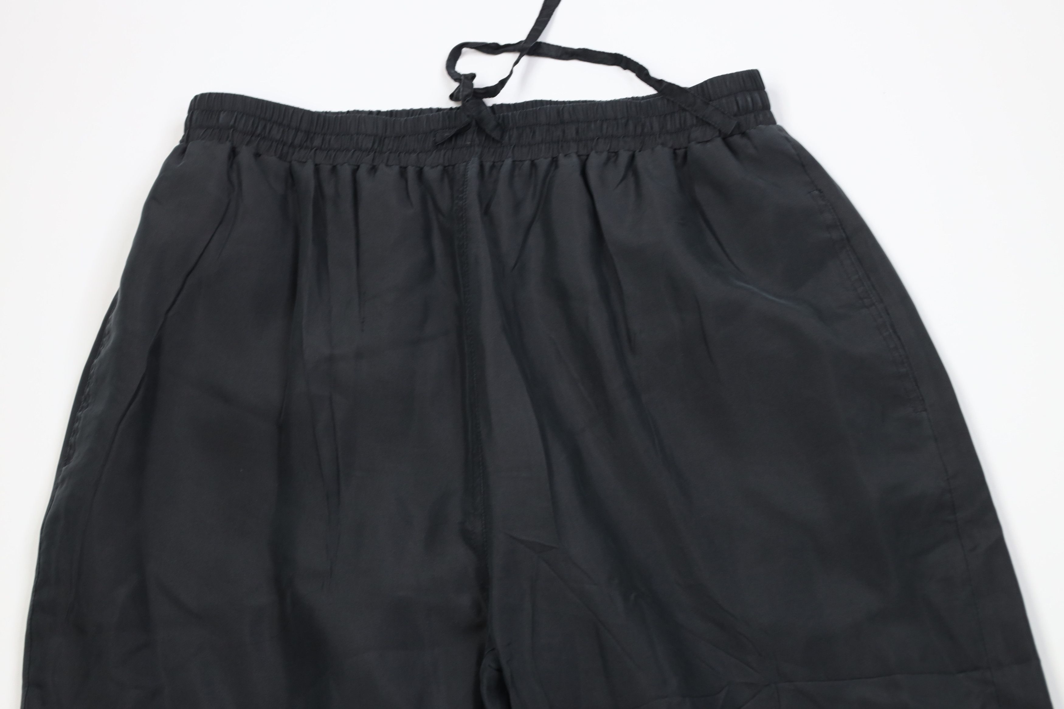 Vintage Vintage 90s Streetwear Blank Lightweight Silk Pants Black Size US 34 / EU 50 - 2 Thumbnail