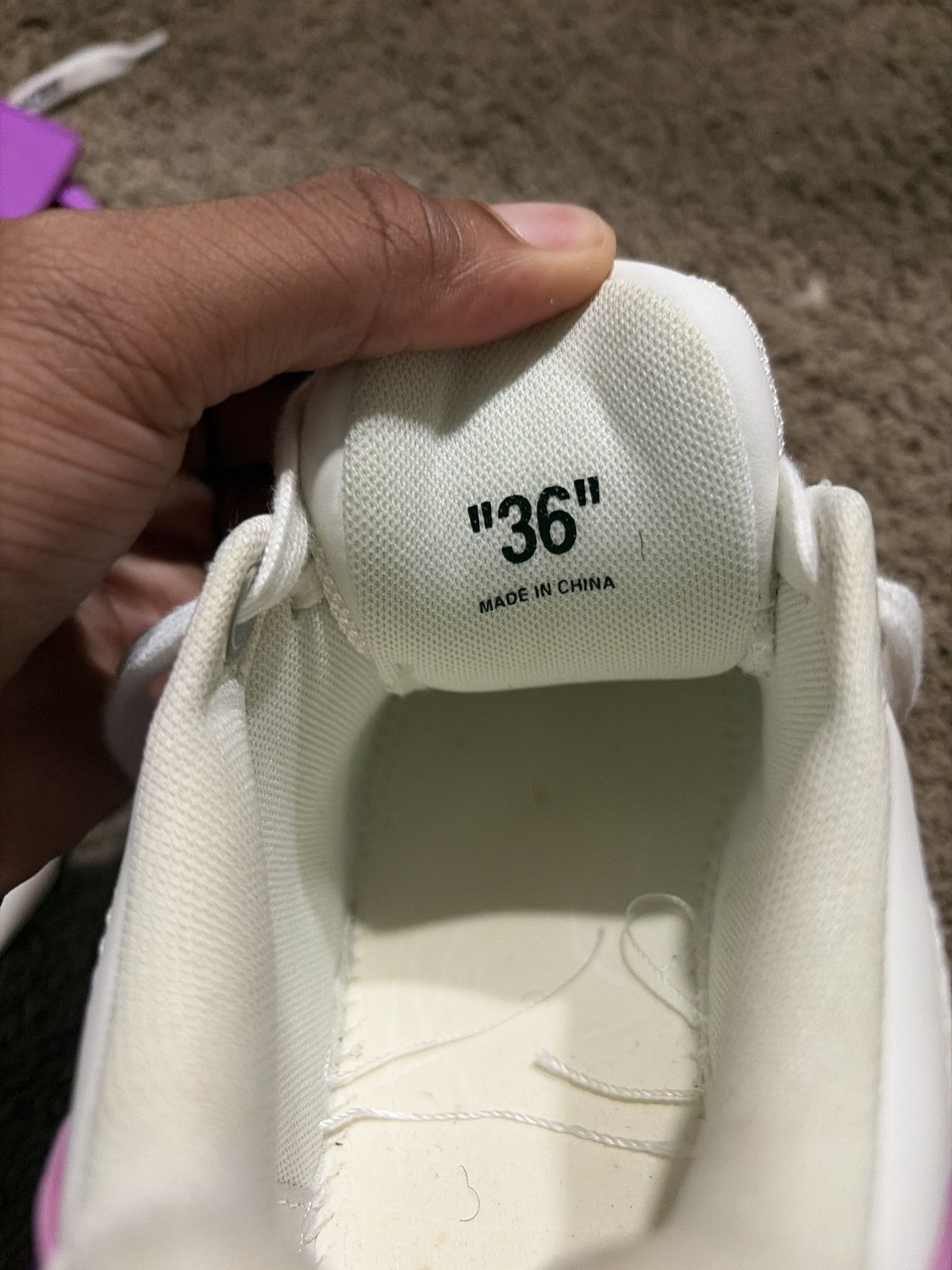 Off-White Off white out of office Size US 6 / IT 36 - 3 Thumbnail