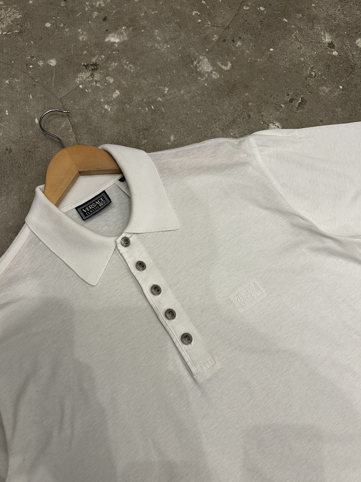 Versace Versace Classic V2 White Vintage Polo Large Size US L / EU 52-54 / 3 - 1 Thumbnail