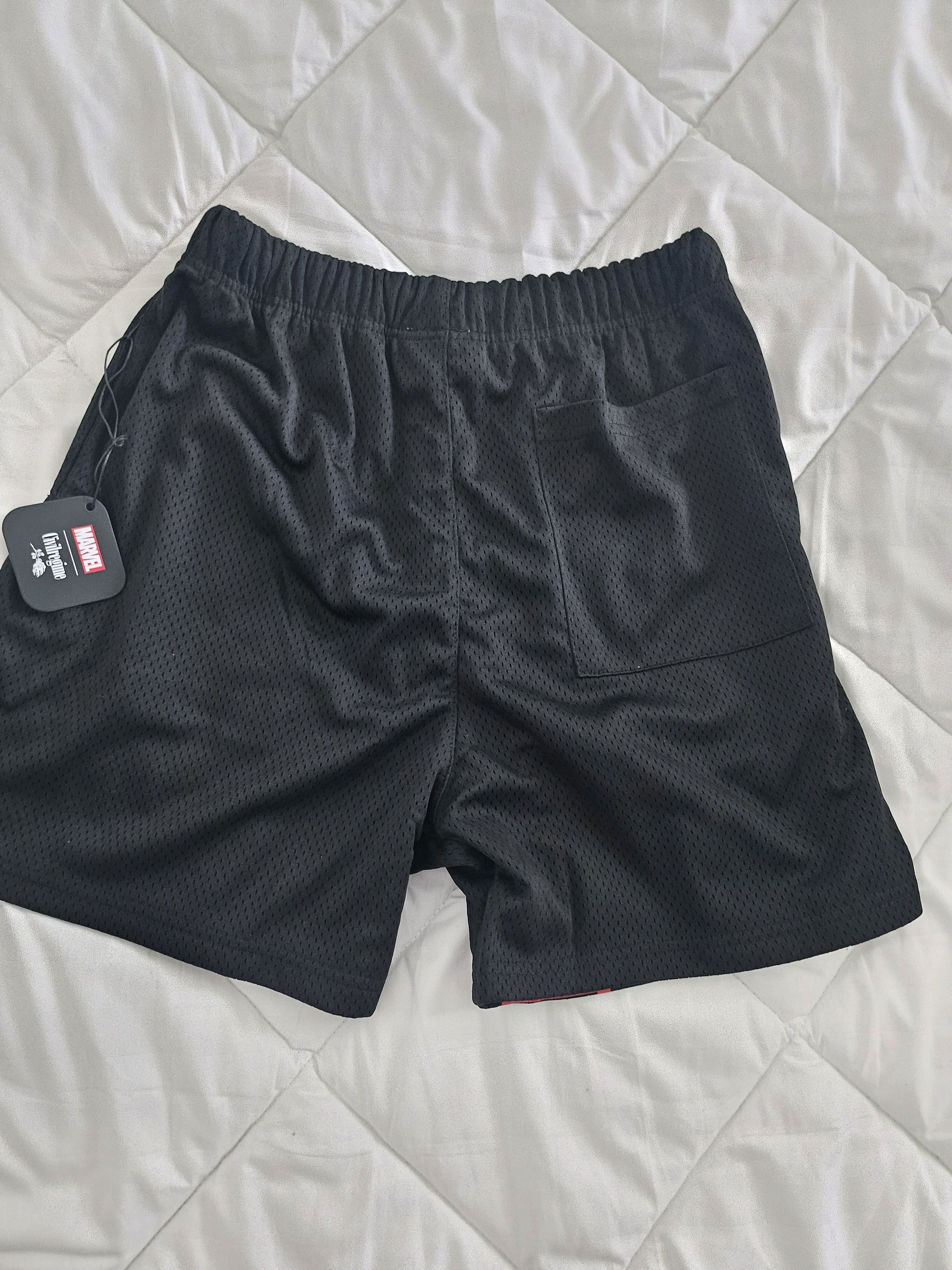 Civil Regime × Marvel Comics Civil Regime X Marvel Small Deadpool Shorts Size US 28 / EU 44 - 1 Thumbnail
