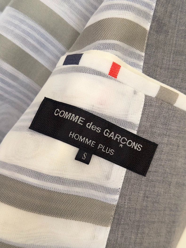 Comme des Garcons Comme Des Garcons Splicing and Deconstructing Suit Jacket Size US S / EU 44-46 / 1 - 5 Thumbnail