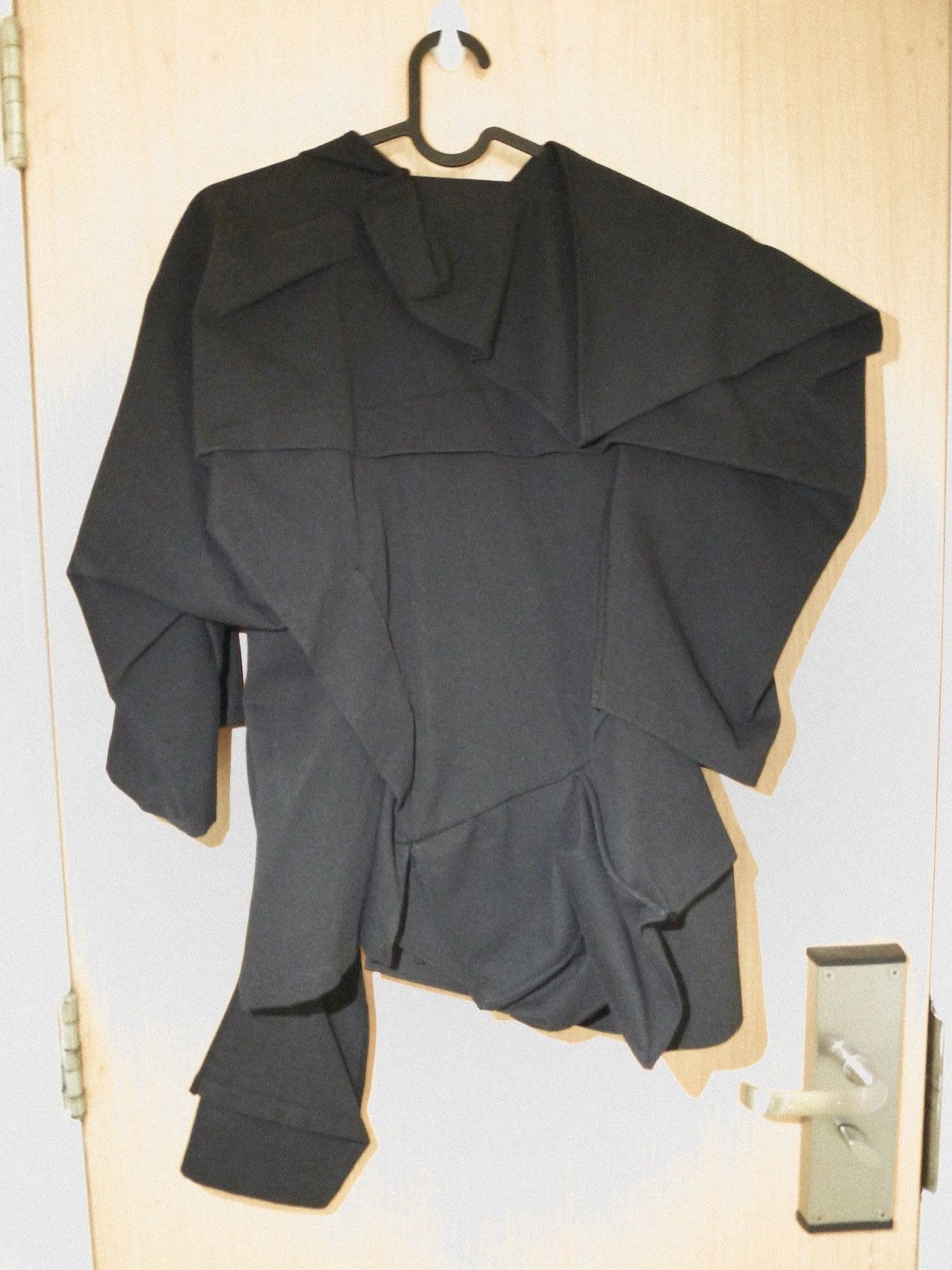 Yohji Yamamoto C/HEMP BACKSIDE UNIFORM TWILL DRAPED SLEEVES JACKET Size ONE SIZE - 2 Thumbnail