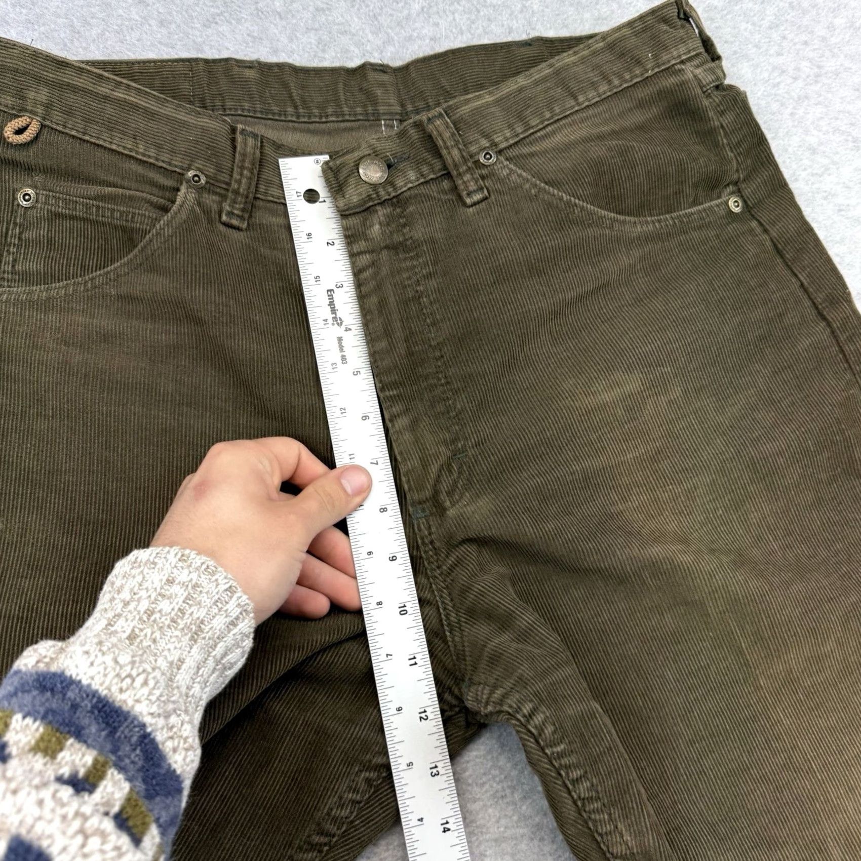 Wrangler VINTAGE Wrangler Corduroy Pants Trousers 32x28 Army Green USA Made 90s Mens’ Casual Size US 32 / EU 48 - 6 Thumbnail