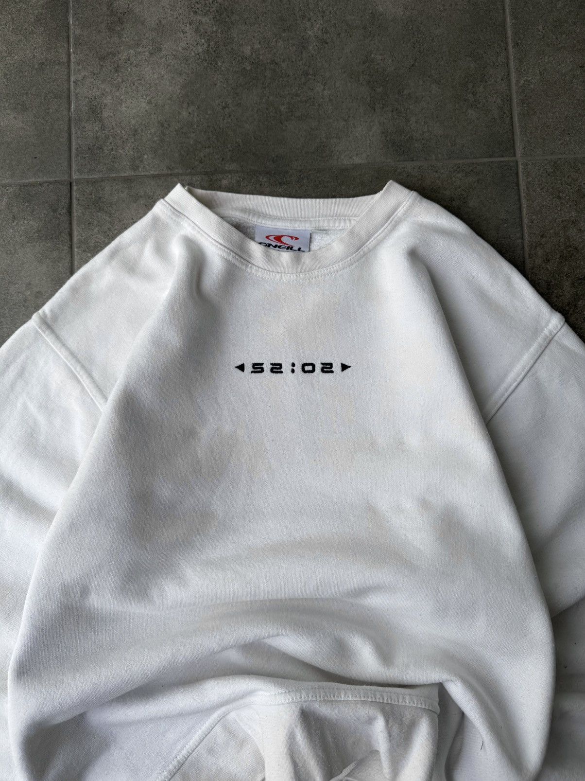 O'Neill Rare Vintage Oneill Oversized Sweatshirt Big Print Y2k White Size US M / EU 48-50 / 2 - 5 Thumbnail