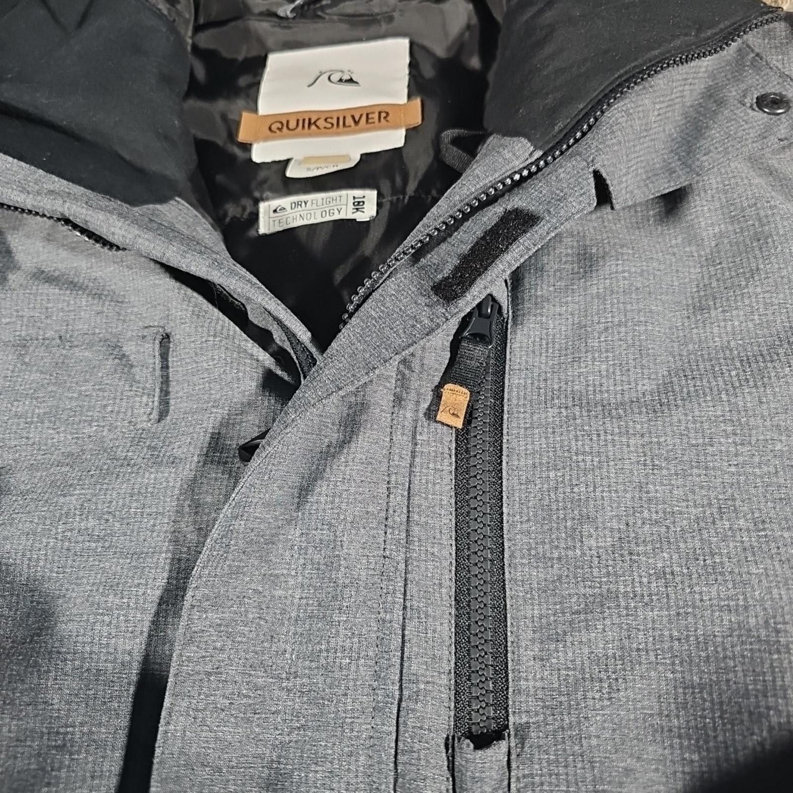 Quiksilver Quiksilver DryFlight 10k Jacket Men's S Snowboard/Skiing Size ONE SIZE - 8 Thumbnail
