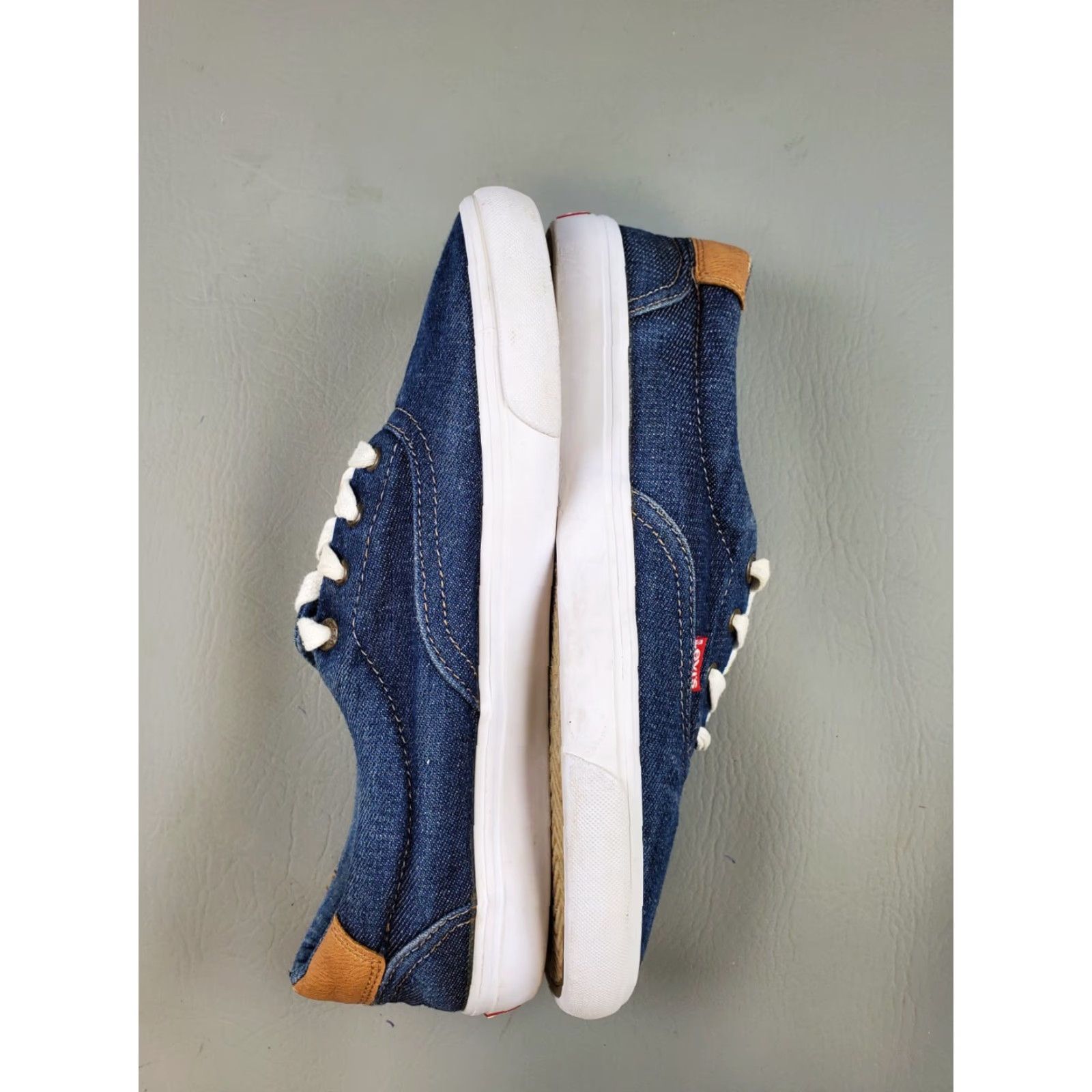 Levi's Levi's Sneakers Blue White 51778572U Low Top Lace Up Shoes 9.5 Mens Athletic Casual Shoes Size US M / EU 48-50 / 2 - 5 Thumbnail