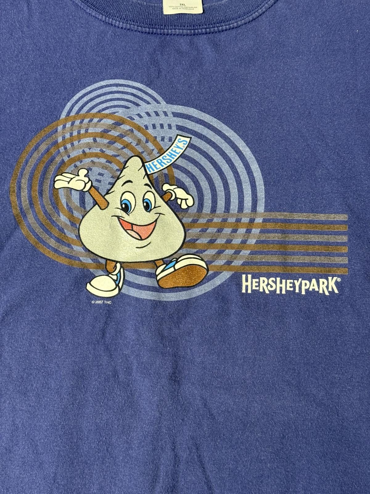 Gildan Y2K Hershey's Kiss T-shirt Chocolate Hershey Park Tee 2XL Size US XXL / EU 58 / 5 - 3 Thumbnail