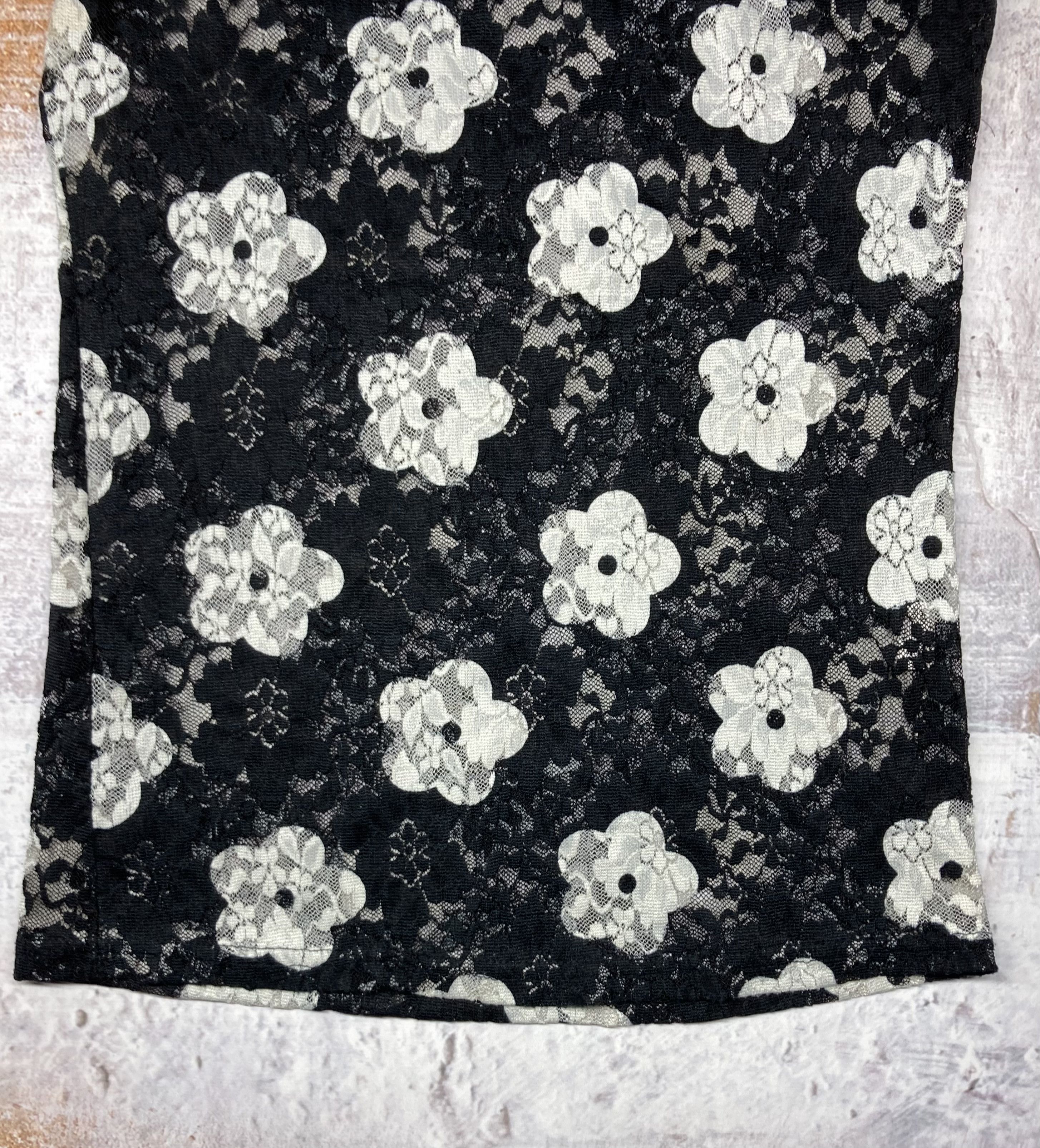 Vintage Vintage Floral Mesh Tank Top Women’s Size S Size S / US 4 / IT 40 - 4 Thumbnail