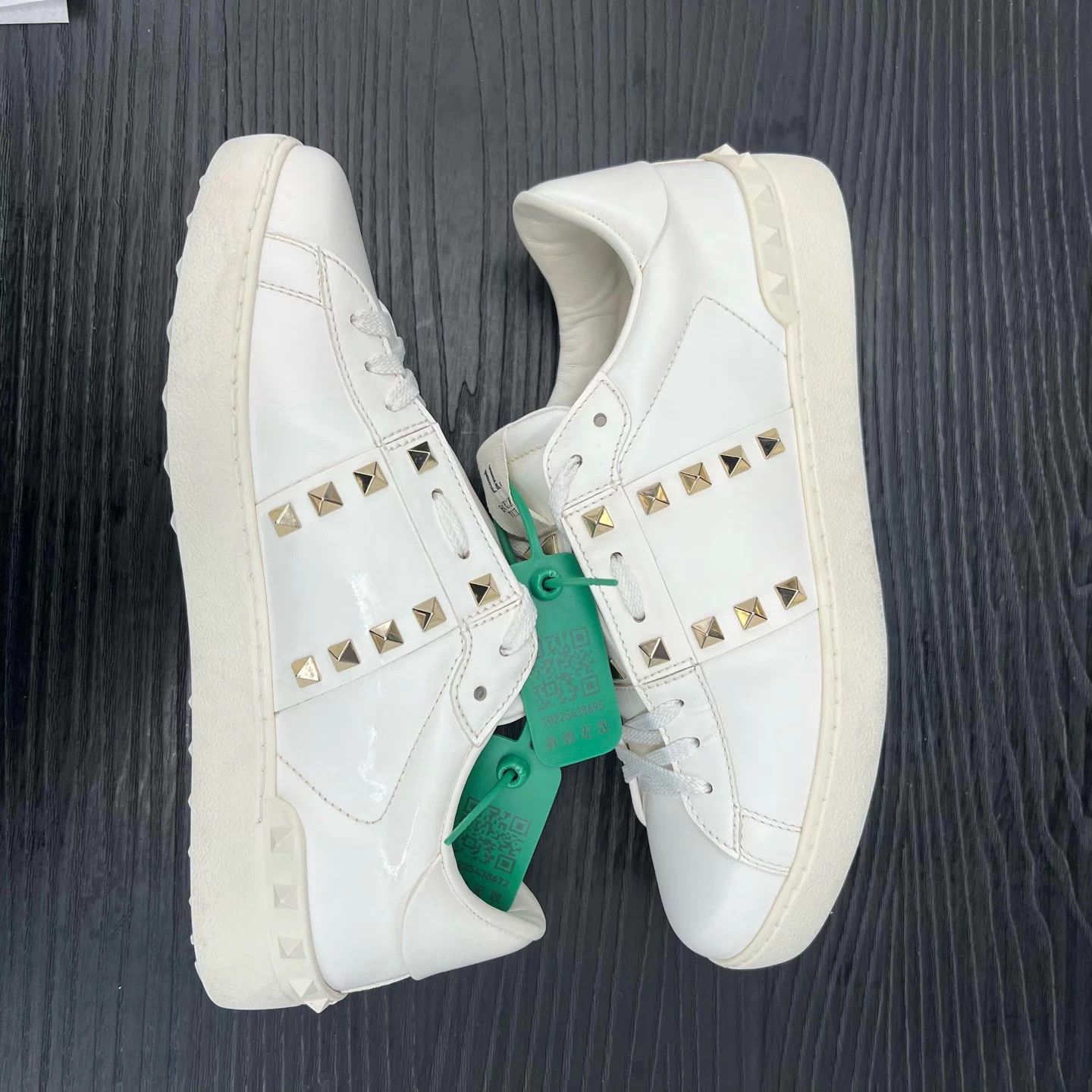 Valentino Valentino Rockstud Shoes 40.5 Like New Size US 7.5 / EU 40-41 - 2 Thumbnail
