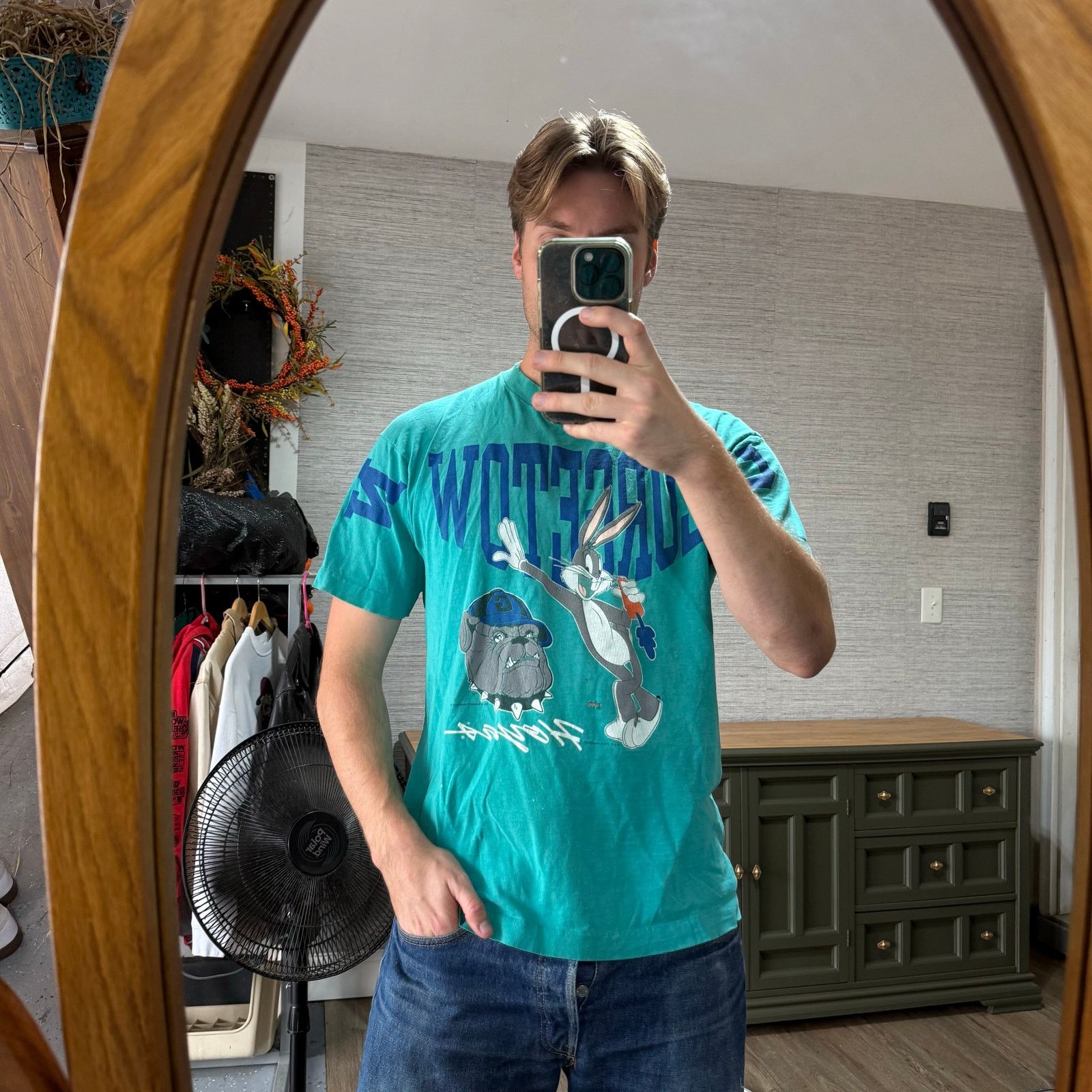 Vintage 90’s Georgetown Bugs Bunny Looney Tunes Tee Distressed Size US L / EU 52-54 / 3 - 10 Thumbnail