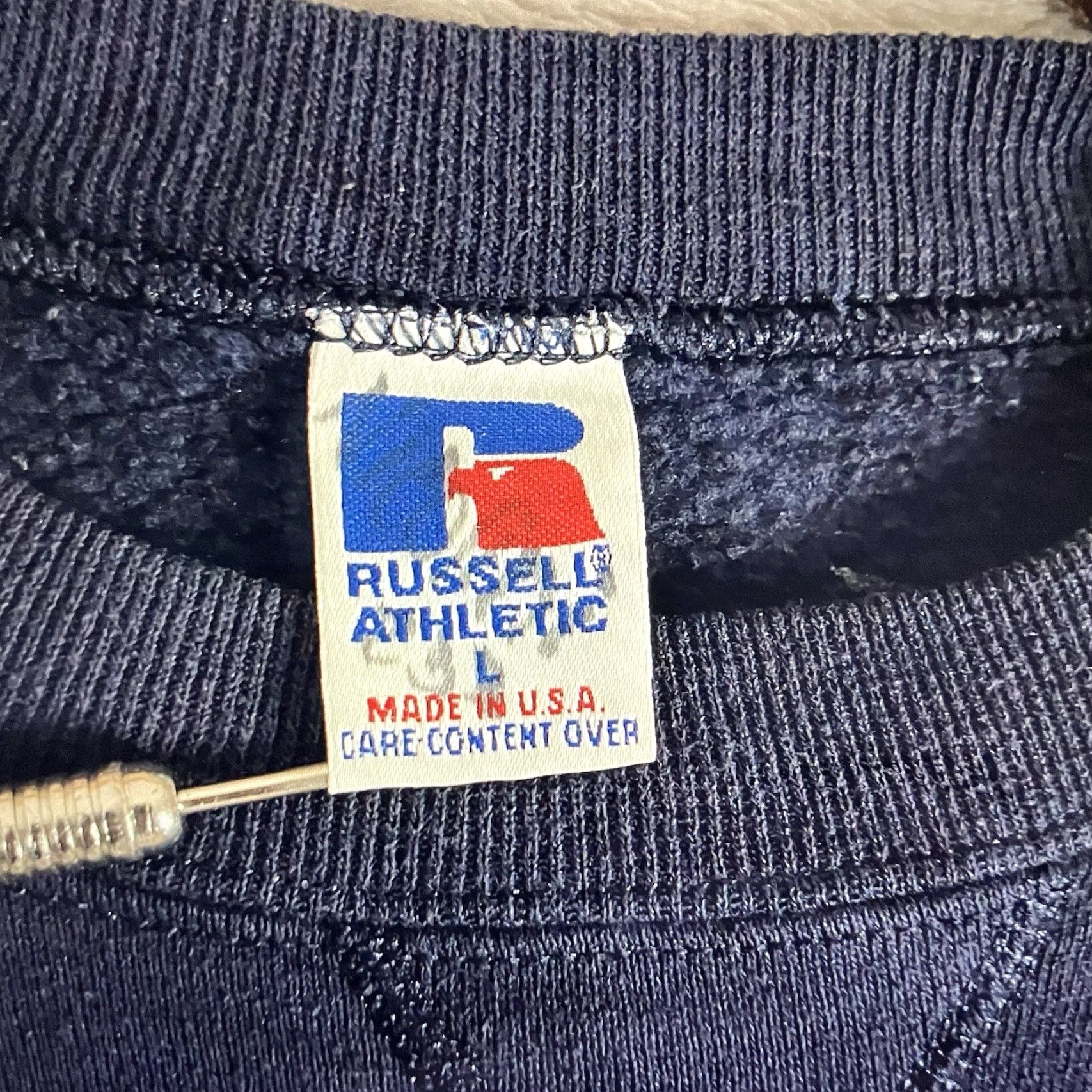 Russell Athletic VINTAGE Russell Athletic Sweatshirt Crew Neck 90s Mens XL Blue Sweatshirt Pullover Athletic Heavyweight Grunge Street Wear Logo Embroidered USA Size US XL / EU 56 / 4 - 3 Thumbnail