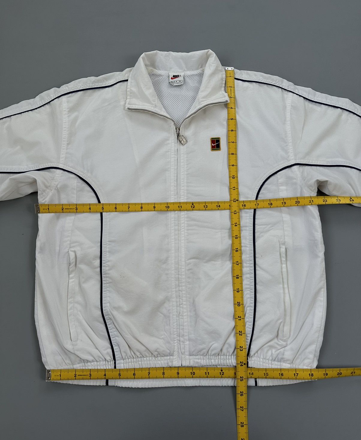 Nike 90s Nike Court Vintage Windbreaker Jackets Size S / US 4 / IT 40 - 15 Thumbnail