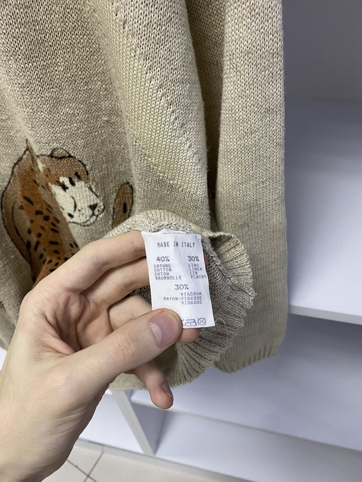 Designer × Vintage Vintage Poi by Krizia women’s tiger printed jumper sweater Size L / US 10 / IT 46 - 11 Thumbnail