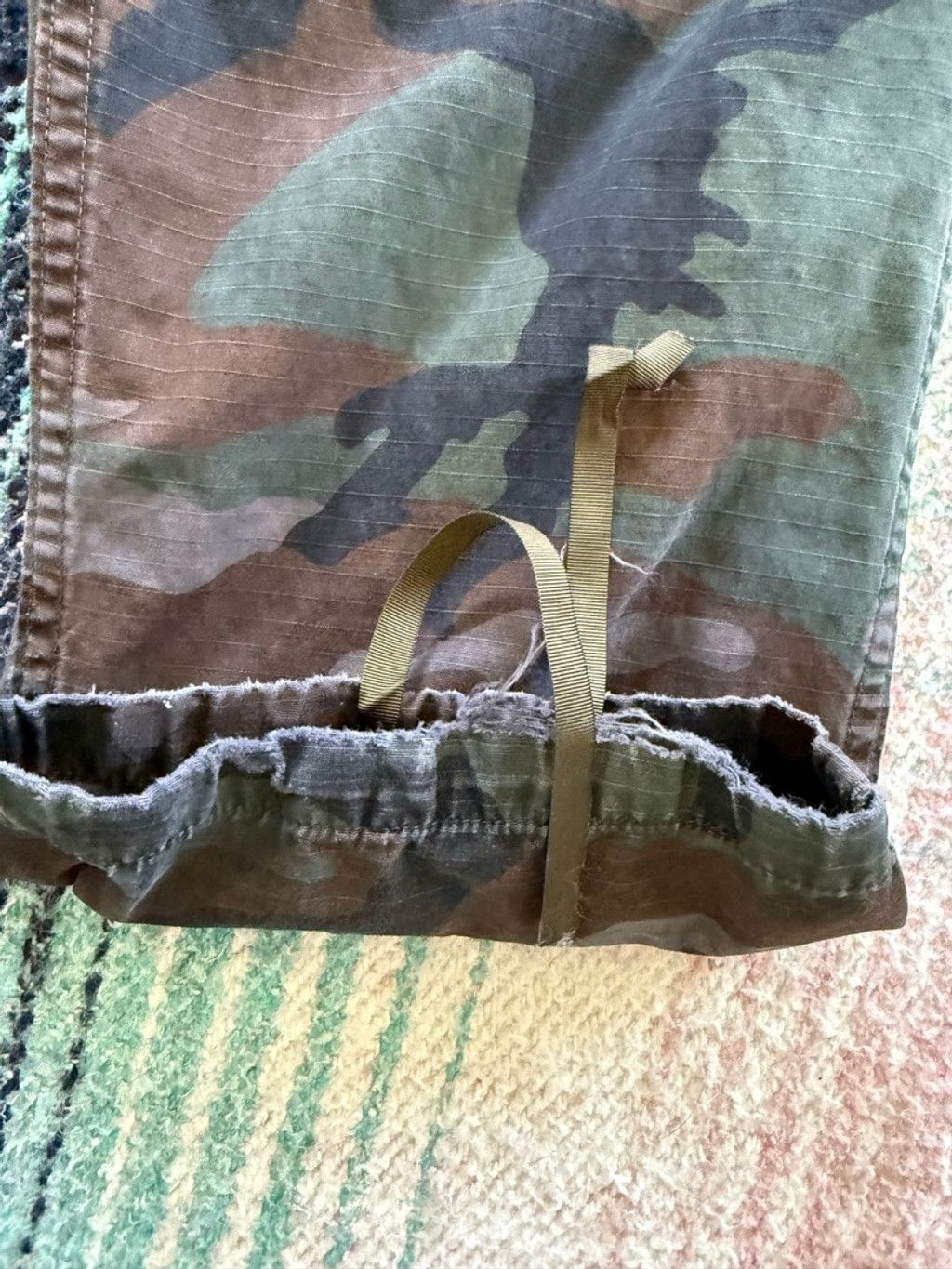 Vintage Vintage Distressed US Military Woodland Camo Cargo Pants 32x Size US 32 / EU 48 - 7 Thumbnail