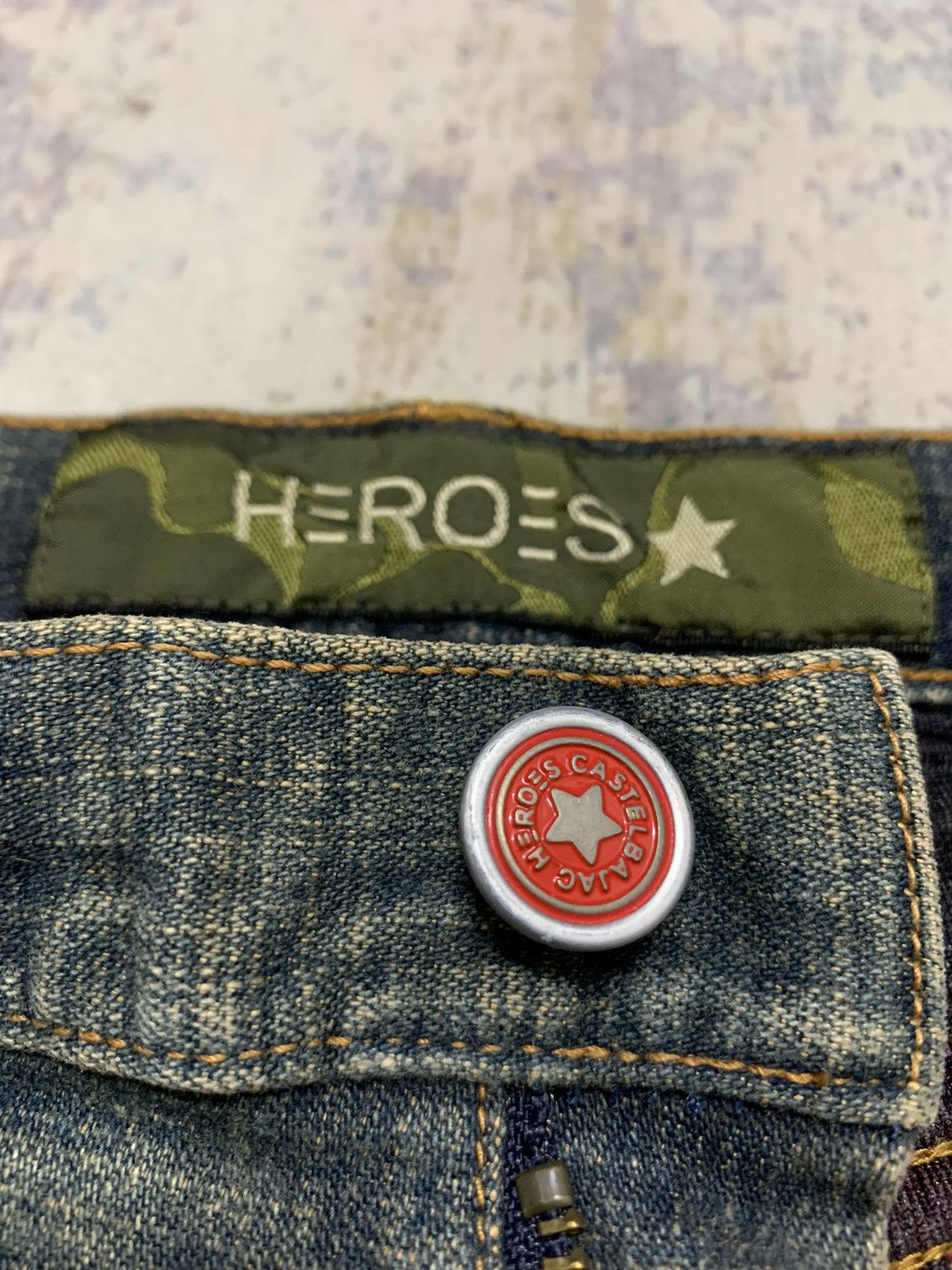 Jean Charles De Castelbajac Vintage 90's Castelbajac Heroes Rusty Denim Jeans 29x29 Size US 29 - 6 Thumbnail