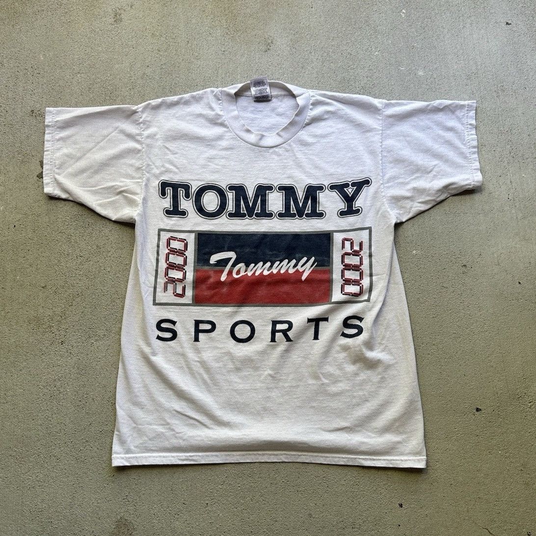 Fruit Of The Loom × Tommy Hilfiger × Vintage vintage tommy sports t-shirt mens size Large L 2000 y2k 00s Size US L / EU 52-54 / 3 - 1 Thumbnail