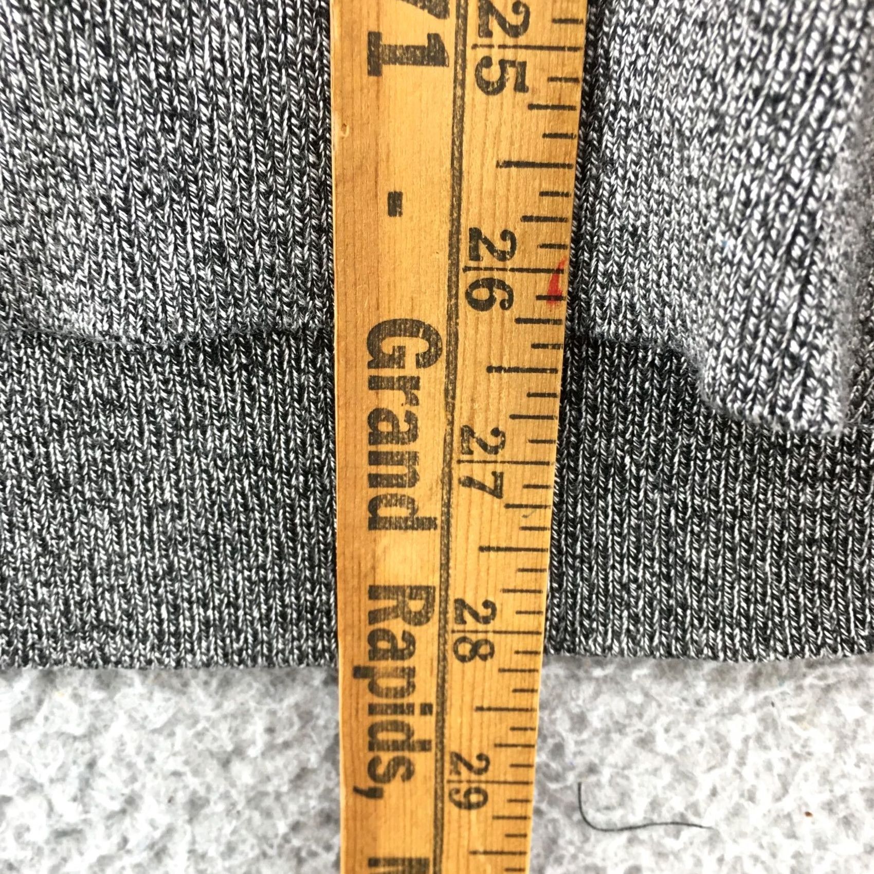 Calvin Klein Calvin Klein Cowl Neck Sweater Womens L Gray Solid Rayon Blend Long Sleeve Size L / US 10 / IT 46 - 5 Thumbnail