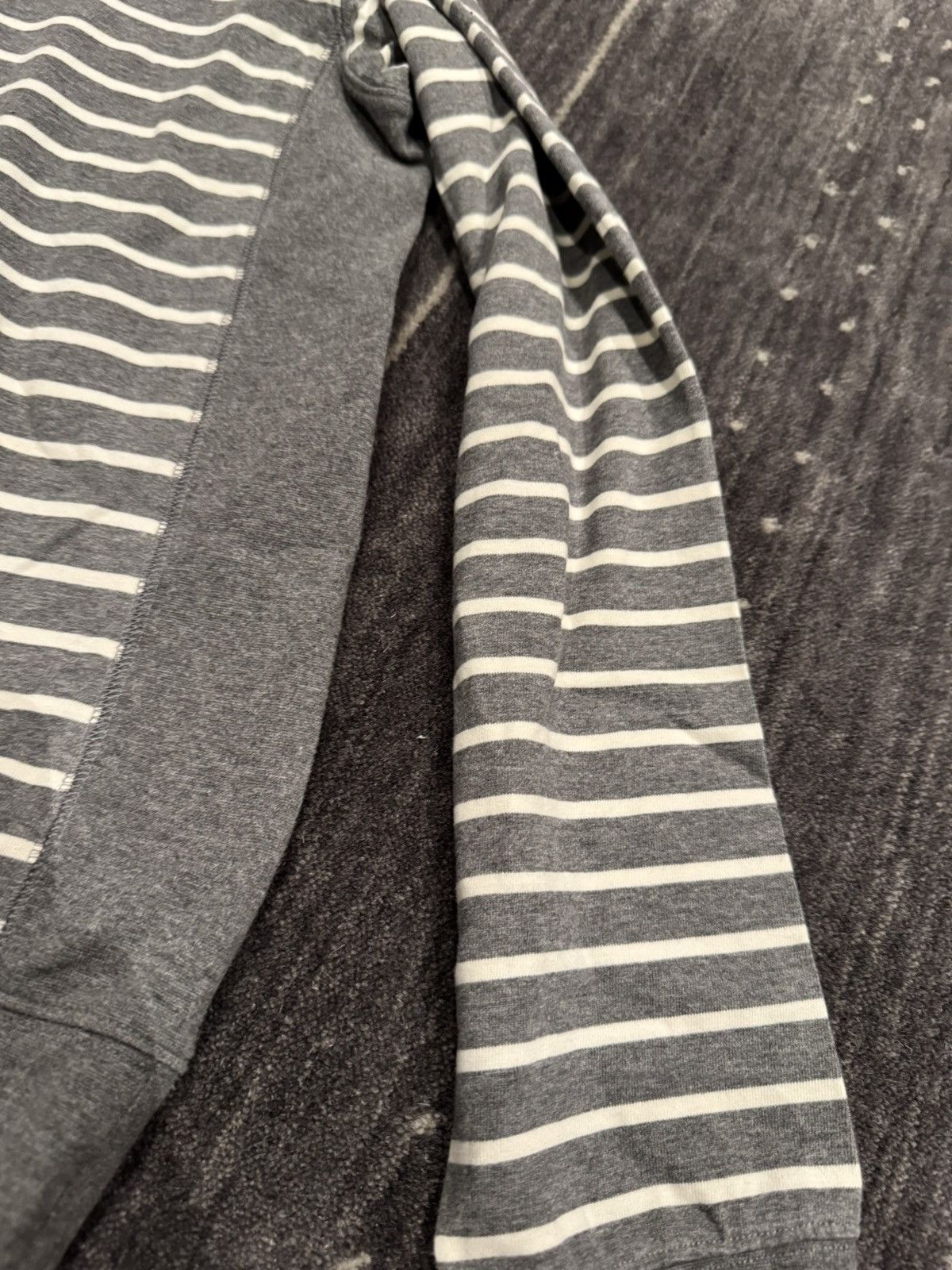 Carhartt CARHARTT Gray and White Striped Lightweight Sweatshirt Size US S / EU 44-46 / 1 - 3 Thumbnail