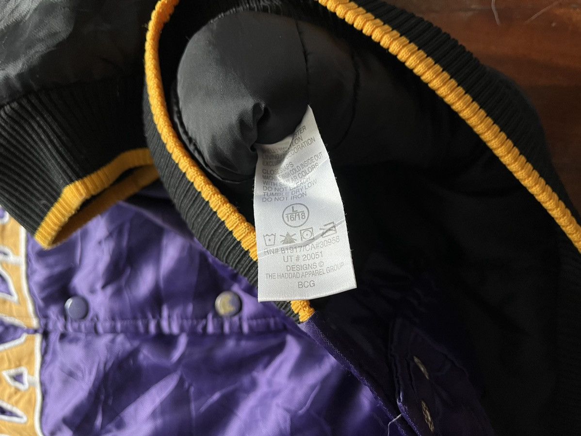 Nike × Vintage Vintage Nike LA Lakers NBA Bomber Jacket Size US S / EU 44-46 / 1 - 6 Thumbnail