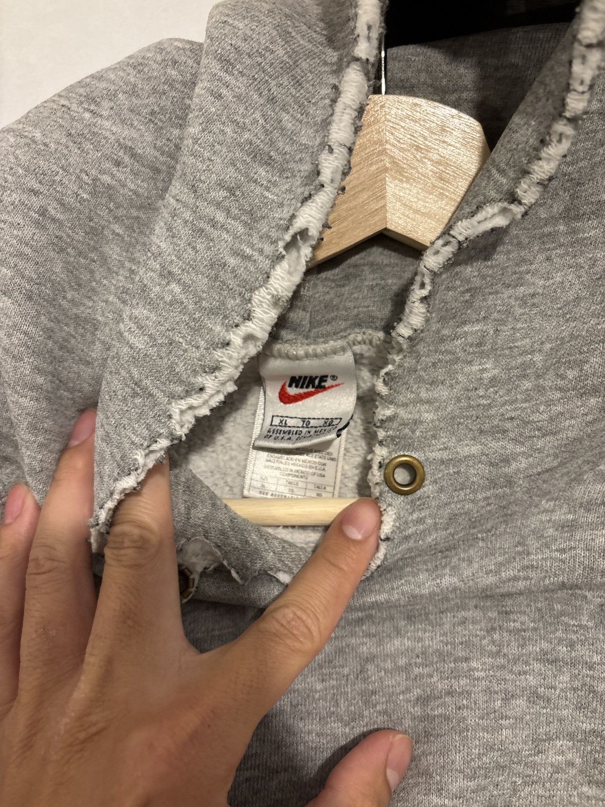 Nike × Vintage Vintage Nike hoodie Size US XL / EU 56 / 4 - 4 Thumbnail