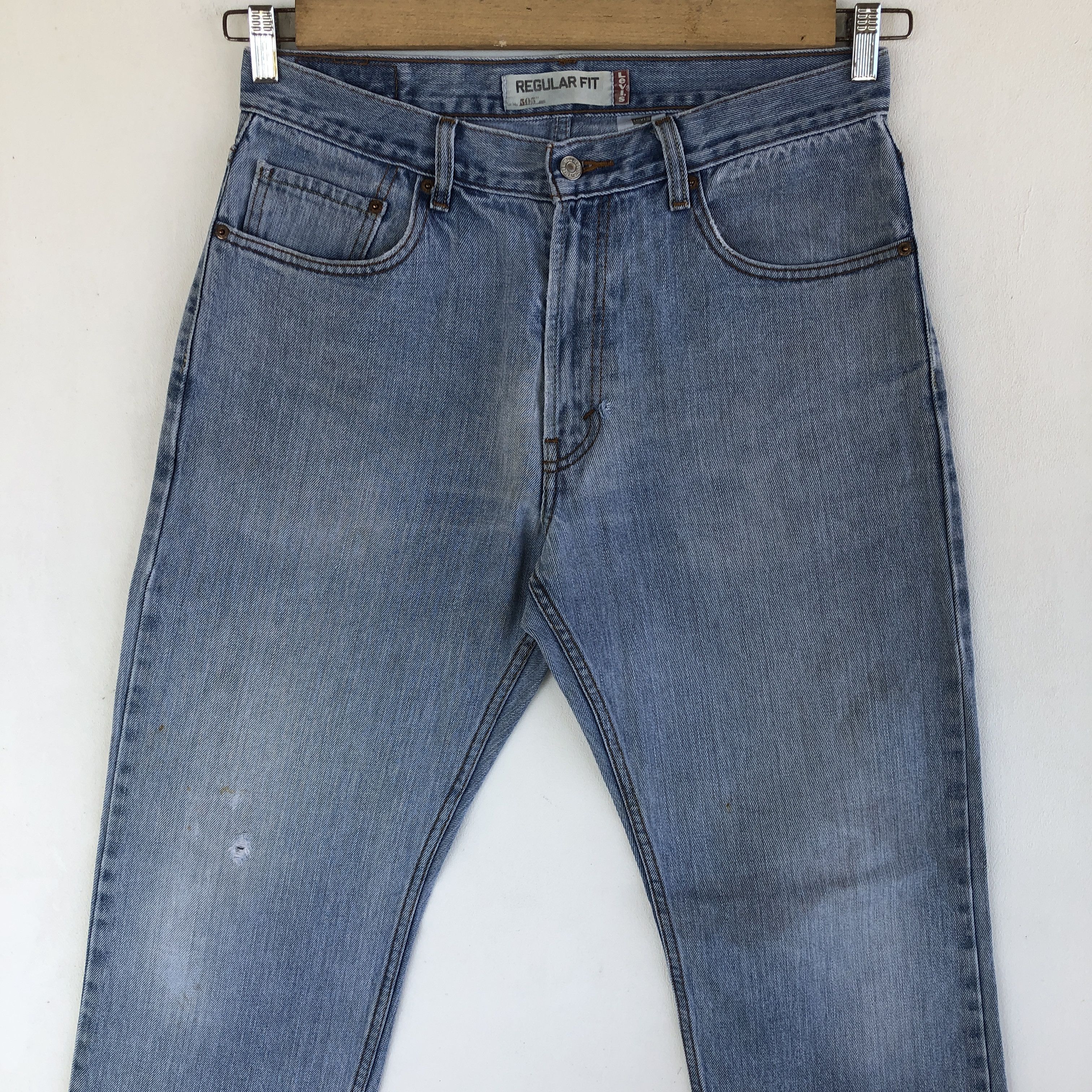 Levi's Vintage Levis 505 Distressed Jeans Levi's Light Wash Denim Size US 32 / EU 48 - 3 Thumbnail