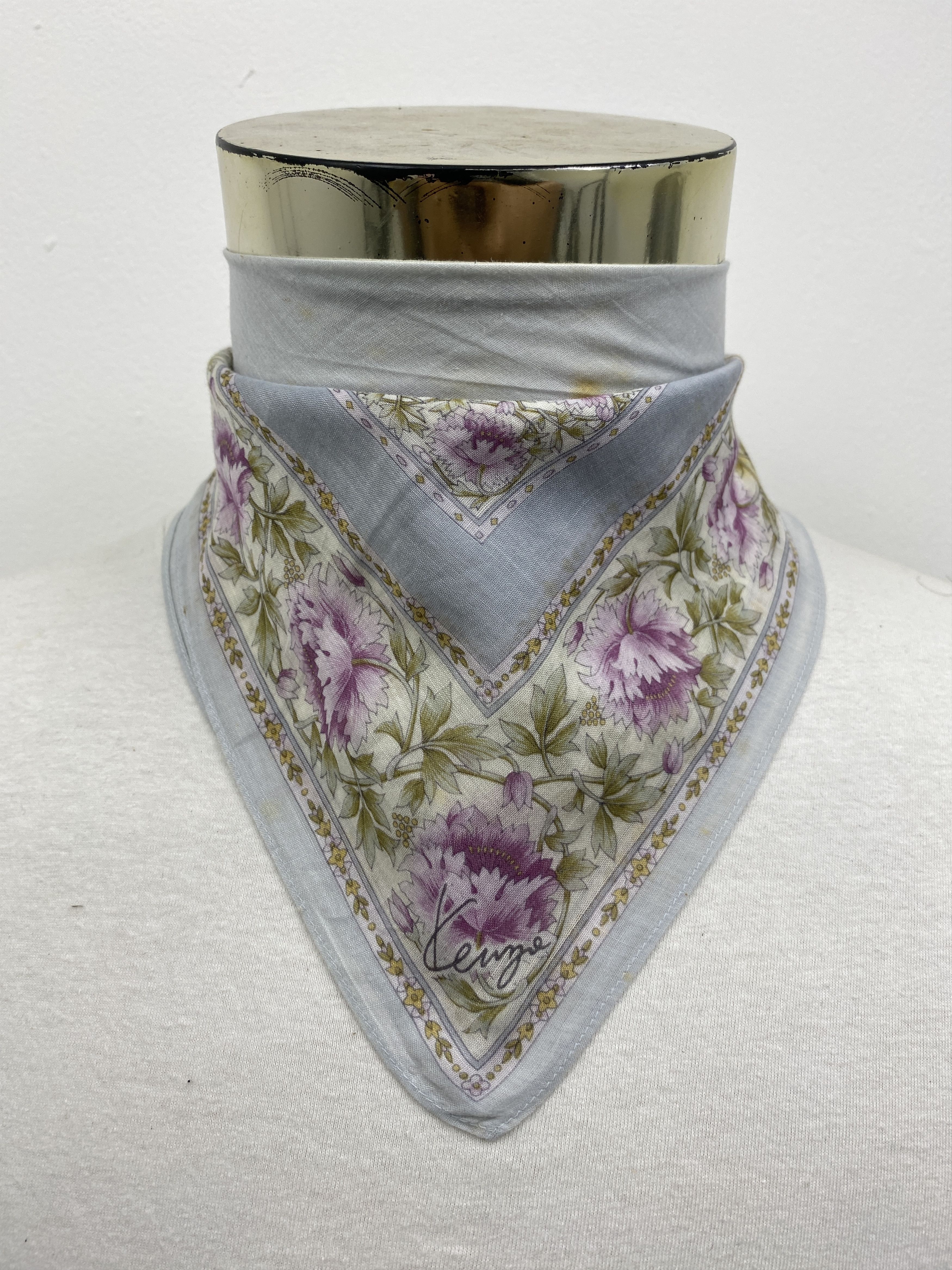 Kenzo Kenzo Handkerchief / Bandana / Neckerchief HKC0363 Size ONE SIZE - 1 Thumbnail