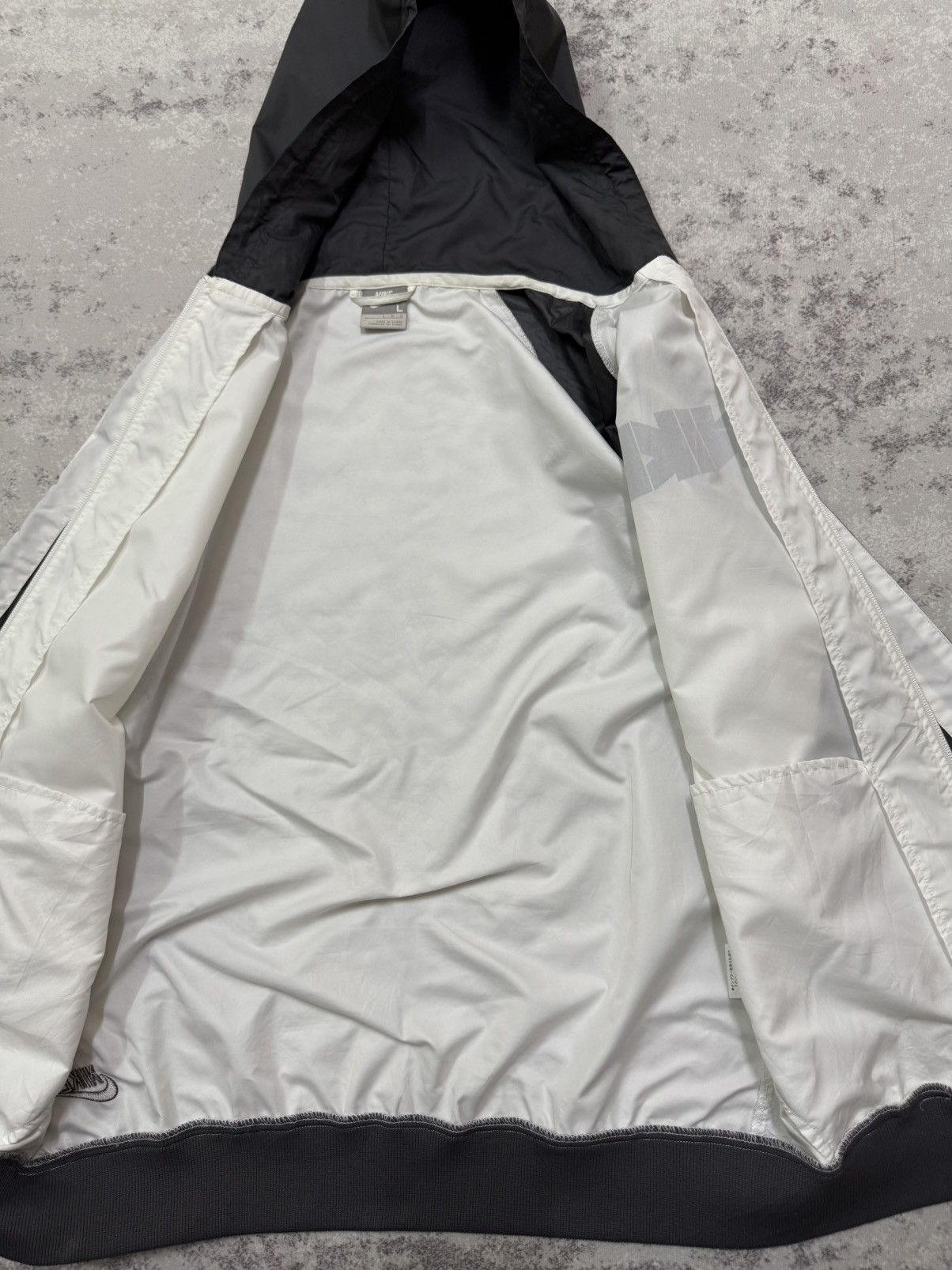 Nike VINTAGE Y2K NIKE BLOCK WINDBREAKER JACKET HODIE BOMBER STYLE Size US S / EU 44-46 / 1 - 8 Thumbnail