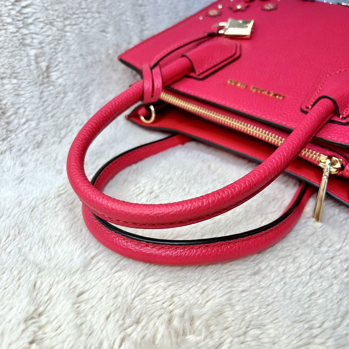Michael Kors Michael Kors Deep Pink Mercer Embellished Leather 2-Way Bag Size ONE SIZE - 8 Thumbnail