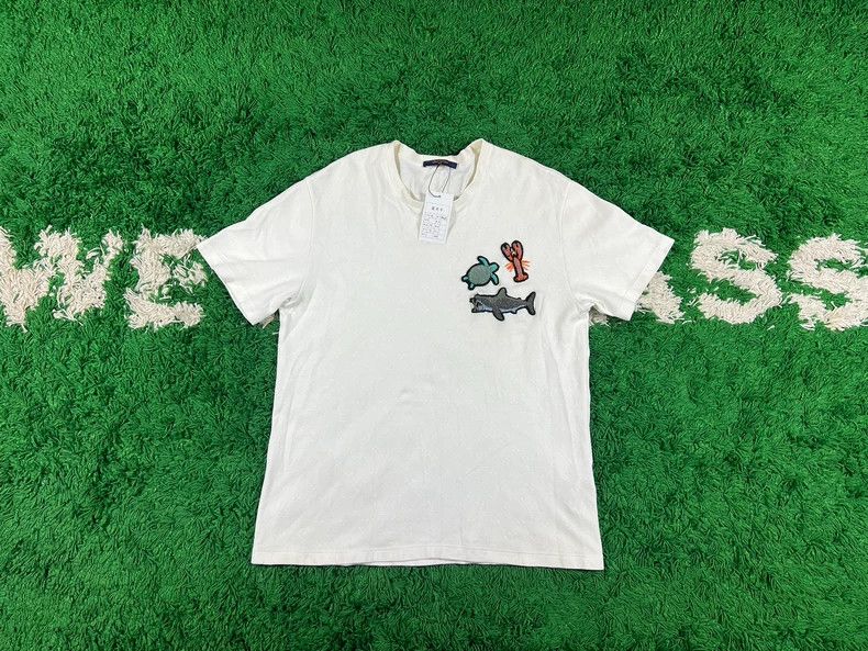 Louis Vuitton Louis Vuitton Ocean beaded floral full logo short sleeve Size US XL / EU 56 / 4 - 1 Thumbnail