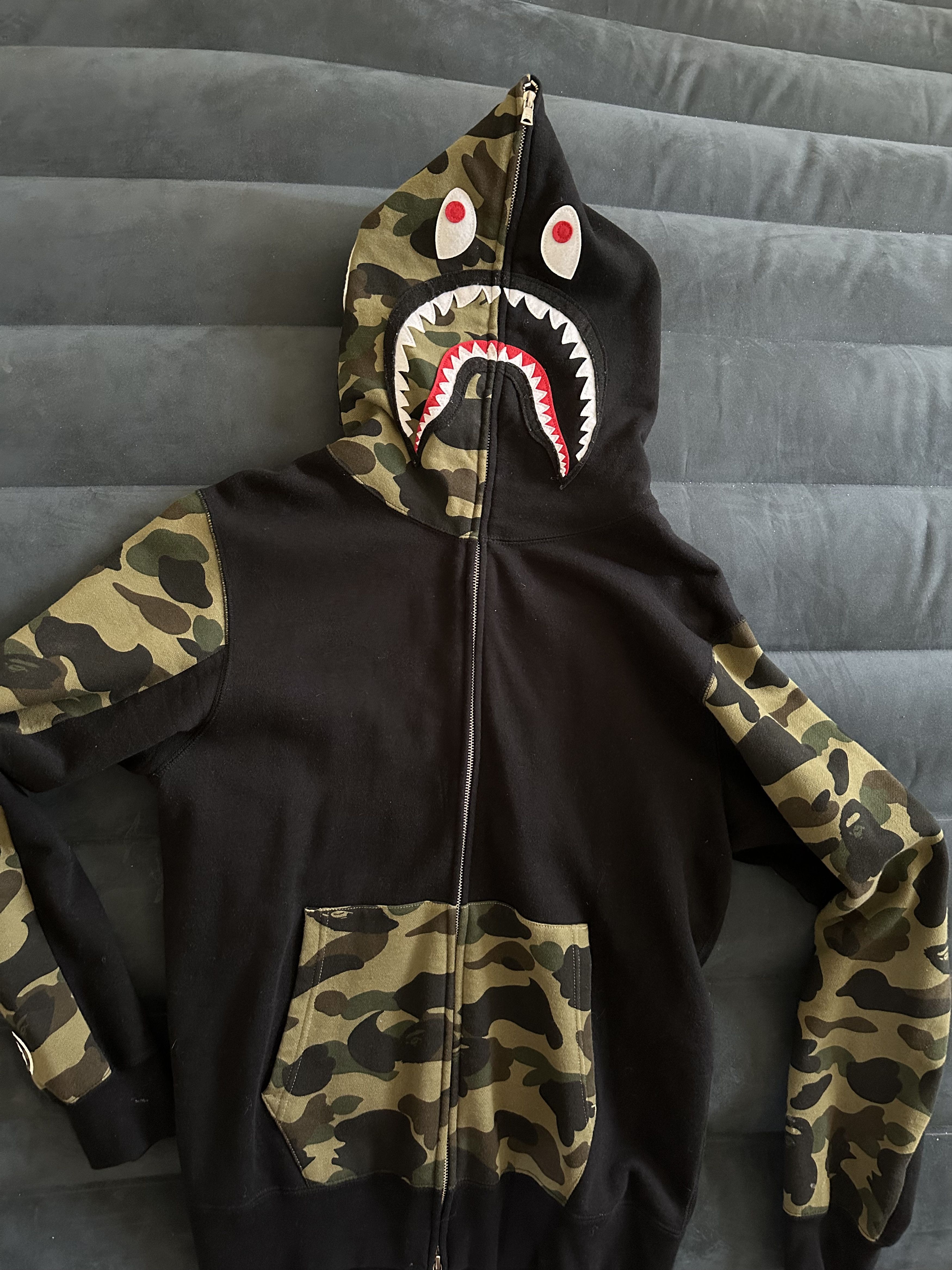 Bape 1st Camo Shark Full Zip Hoodie Size US XL / EU 56 / 4 - 4 Thumbnail