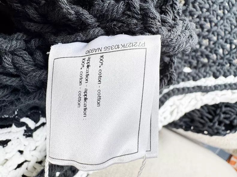 Chanel Chanel 22C Peace Pigeon Embroidery Black and White Mixed C Size XS / US 0-2 / IT 36-38 - 6 Thumbnail