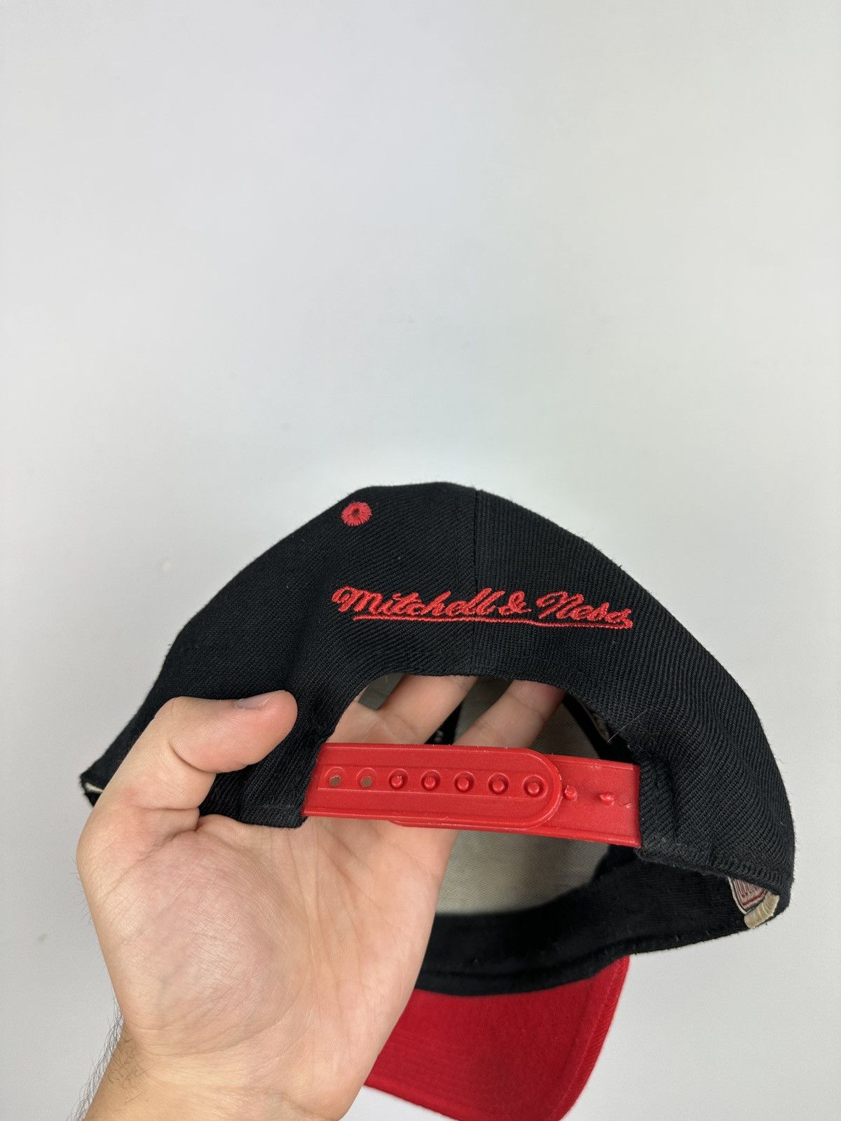Mitchell & Ness × NBA Vintage Chicago Bulls NBA Mitchell & Ness Cap Size ONE SIZE - 9 Thumbnail