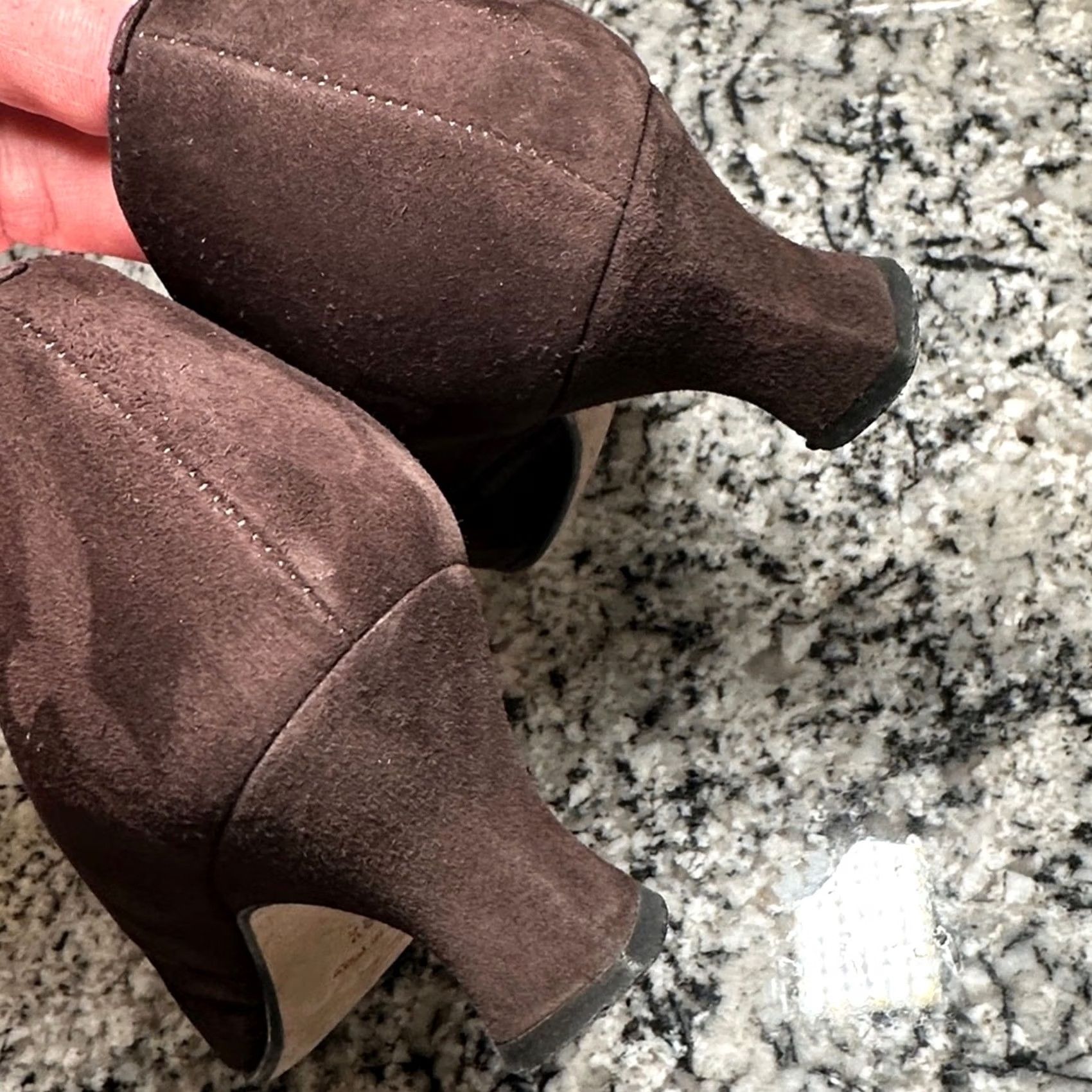 Vintage VINTAGE Anyi Lu Made in Italy Dark Brown Suede Heels Strappy Women 38.5 8.5 Brown Size US 9 / IT 39 - 8 Thumbnail