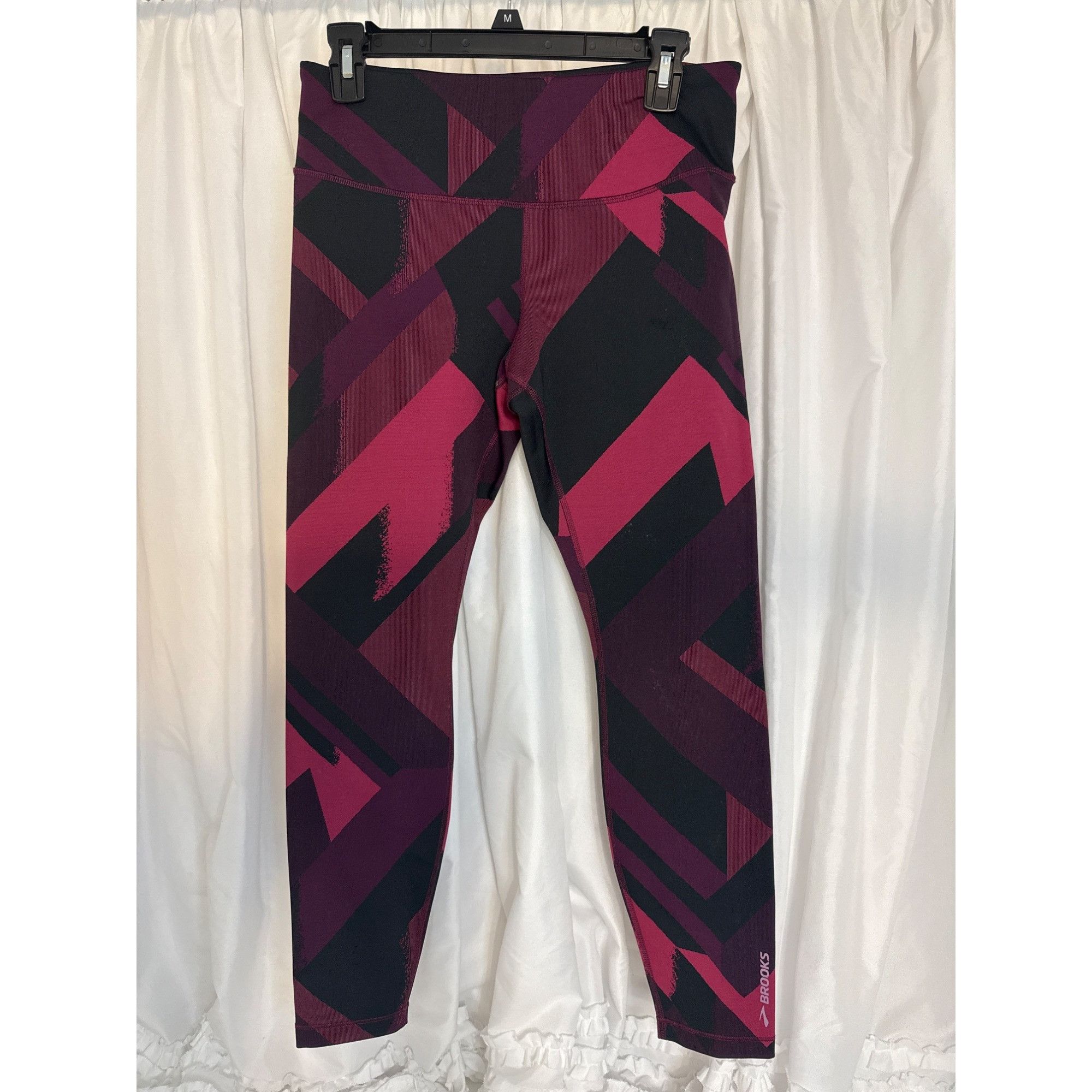 Brooks Brooks Formation Leggings Black & Burgundy Geometric Print M Size 27" / US 4 / IT 40 - 2 Thumbnail