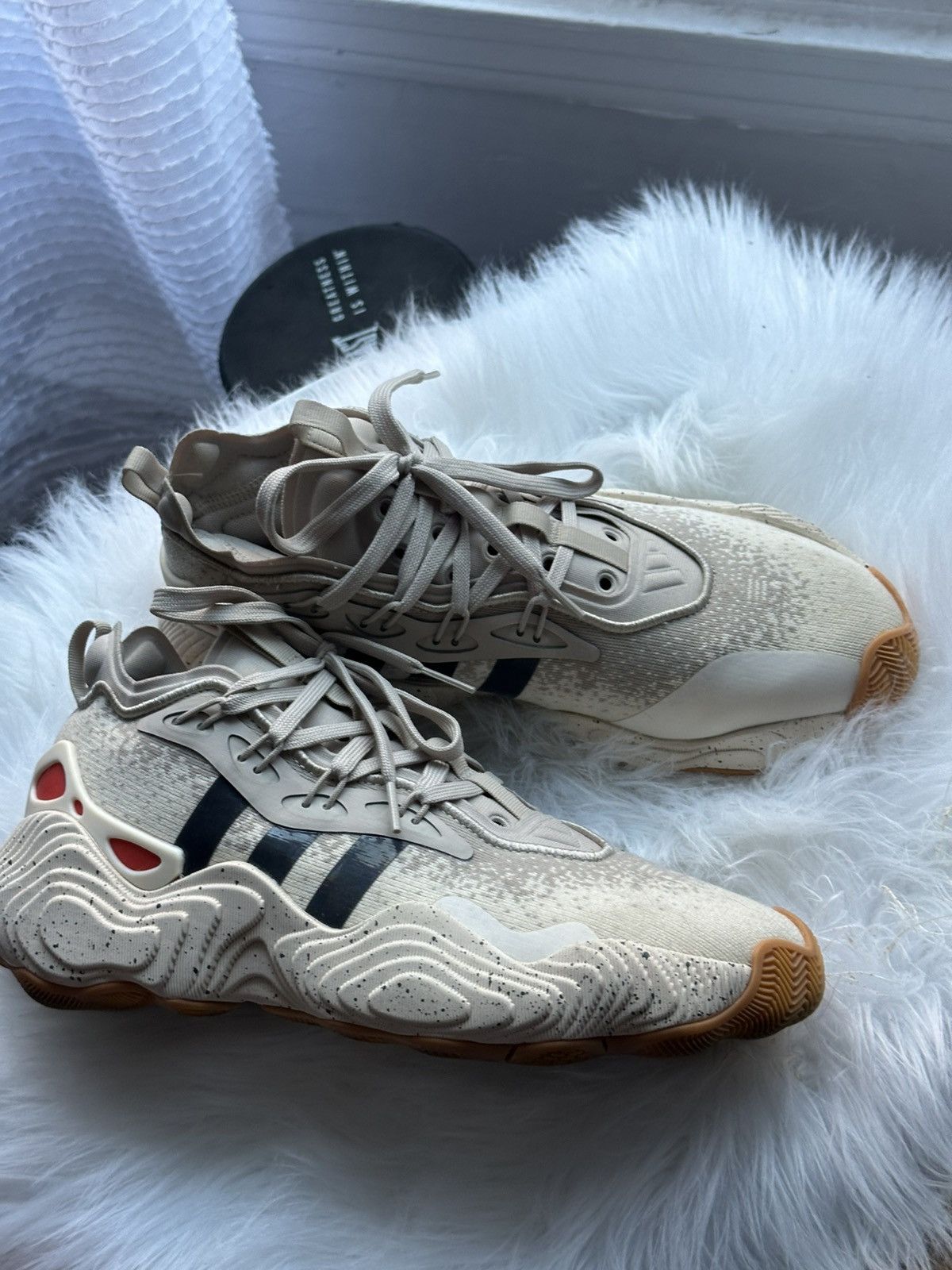Adidas Adidas TRAE YOUNG 3 IF5602 Size US 7 / IT 37 - 1 Thumbnail