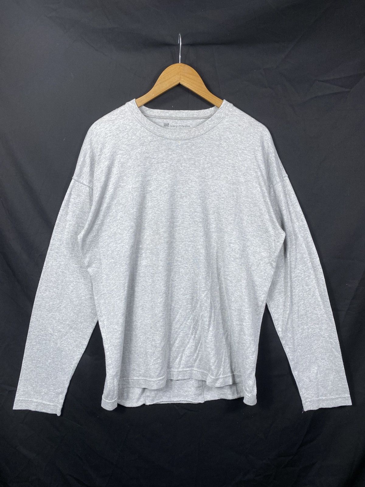 Issey Miyake Clasic Blank tees long slevee