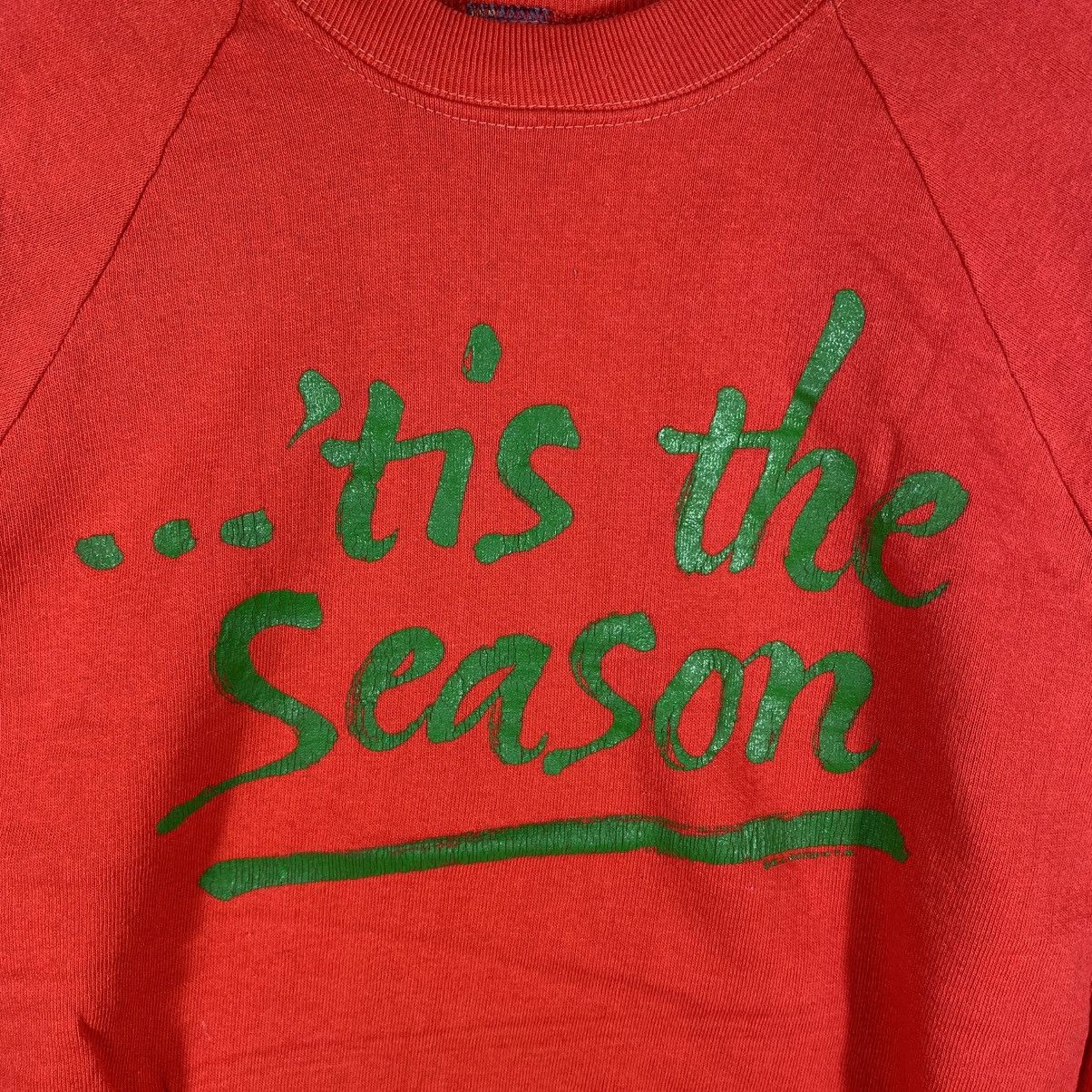 Vintage Vintage 80's 'TIS THE SEASON Graphic Crewneck Sweatshirt Size US M / EU 48-50 / 2 - 2 Thumbnail