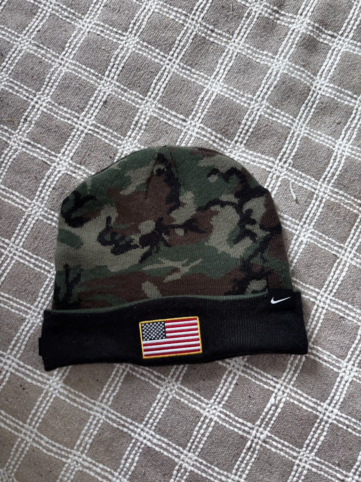 Nike camo beanie Size 36 - 1 Thumbnail