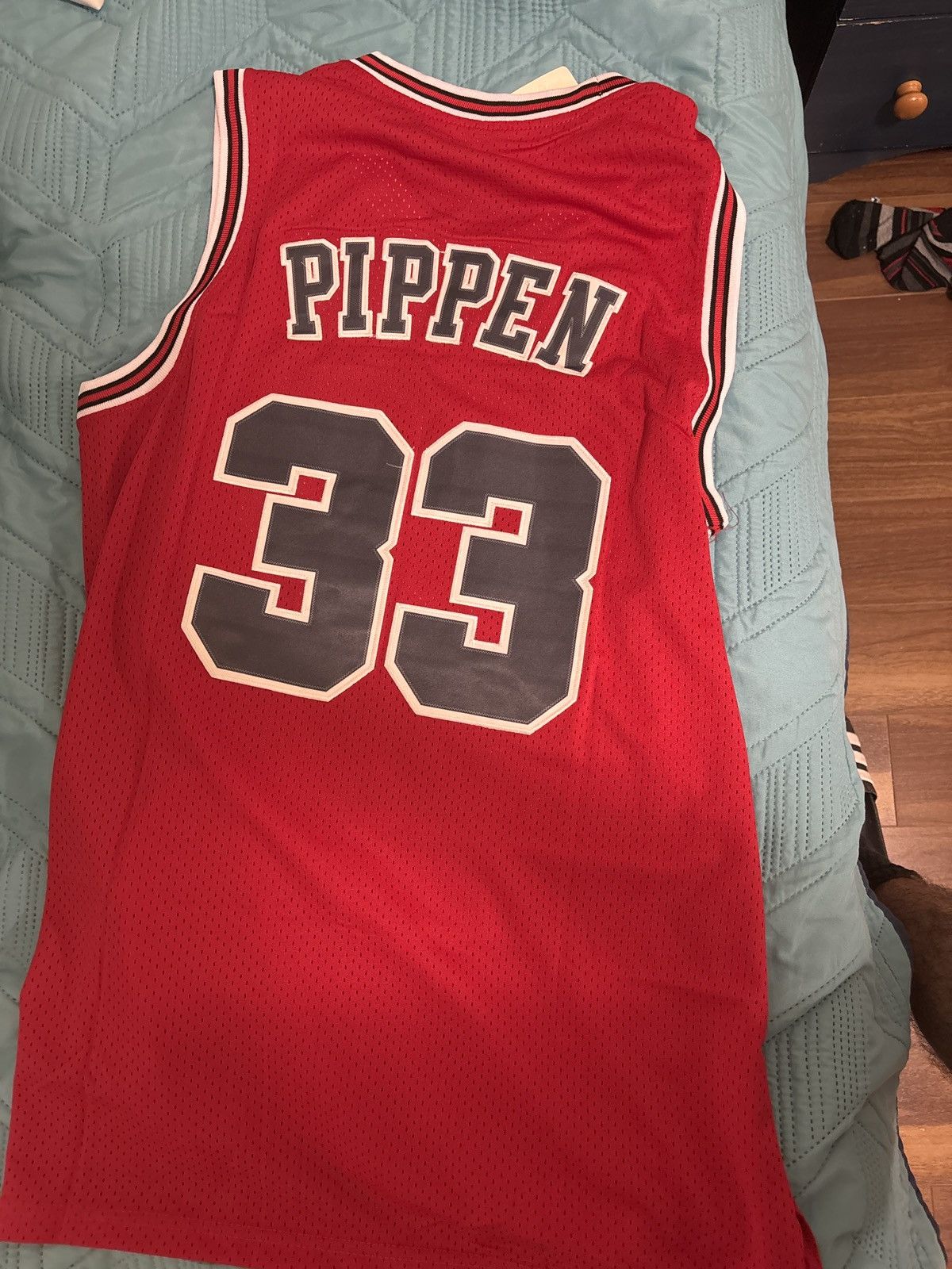 NBA × Vintage NBA Authentic Jersey Bulls Road Finals 1997-98 Pippen Size US M / EU 48-50 / 2 - 4 Thumbnail