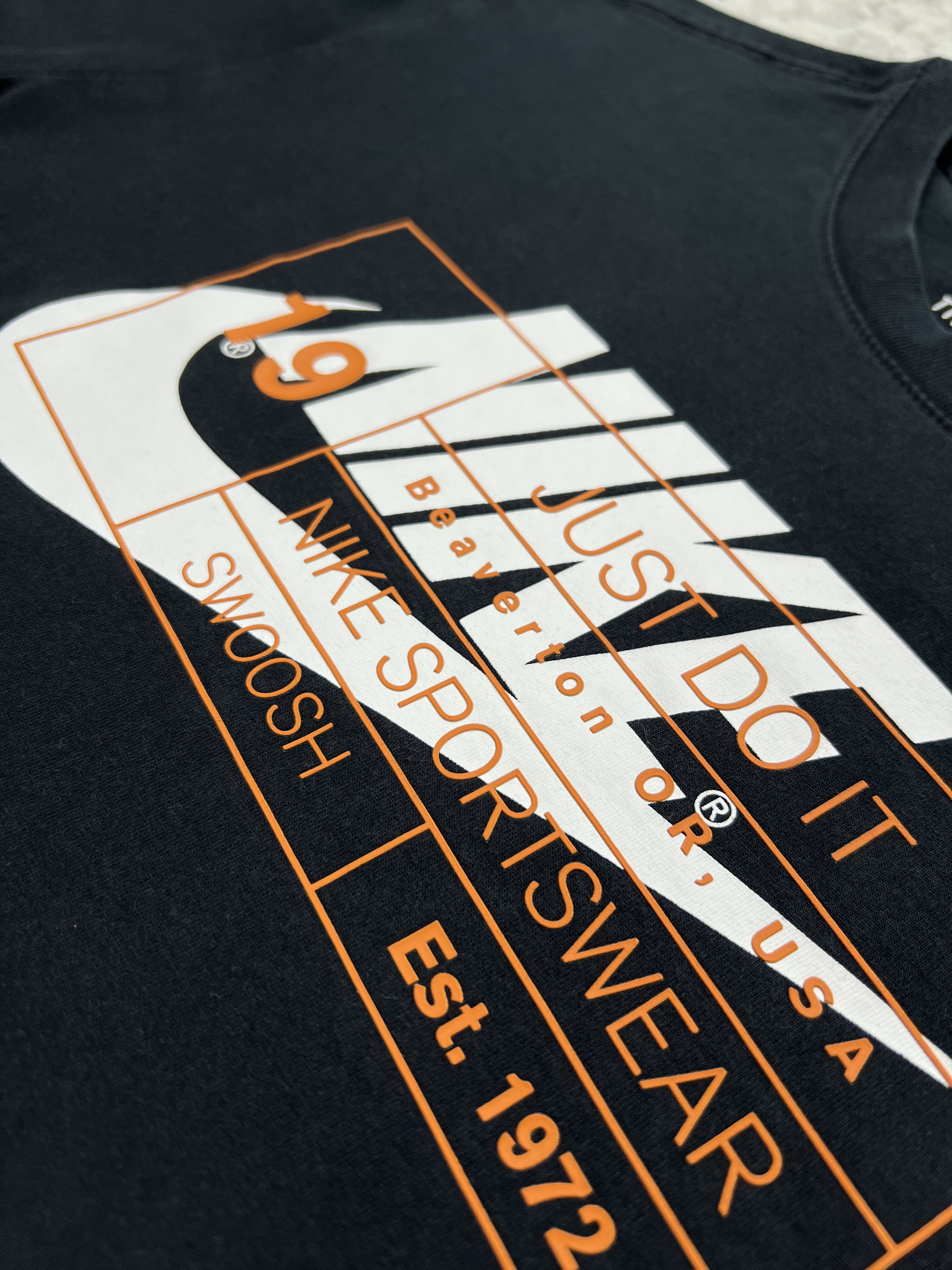 Nike Nike Sportswear Graphic Tee M Size US M / EU 48-50 / 2 - 2 Thumbnail