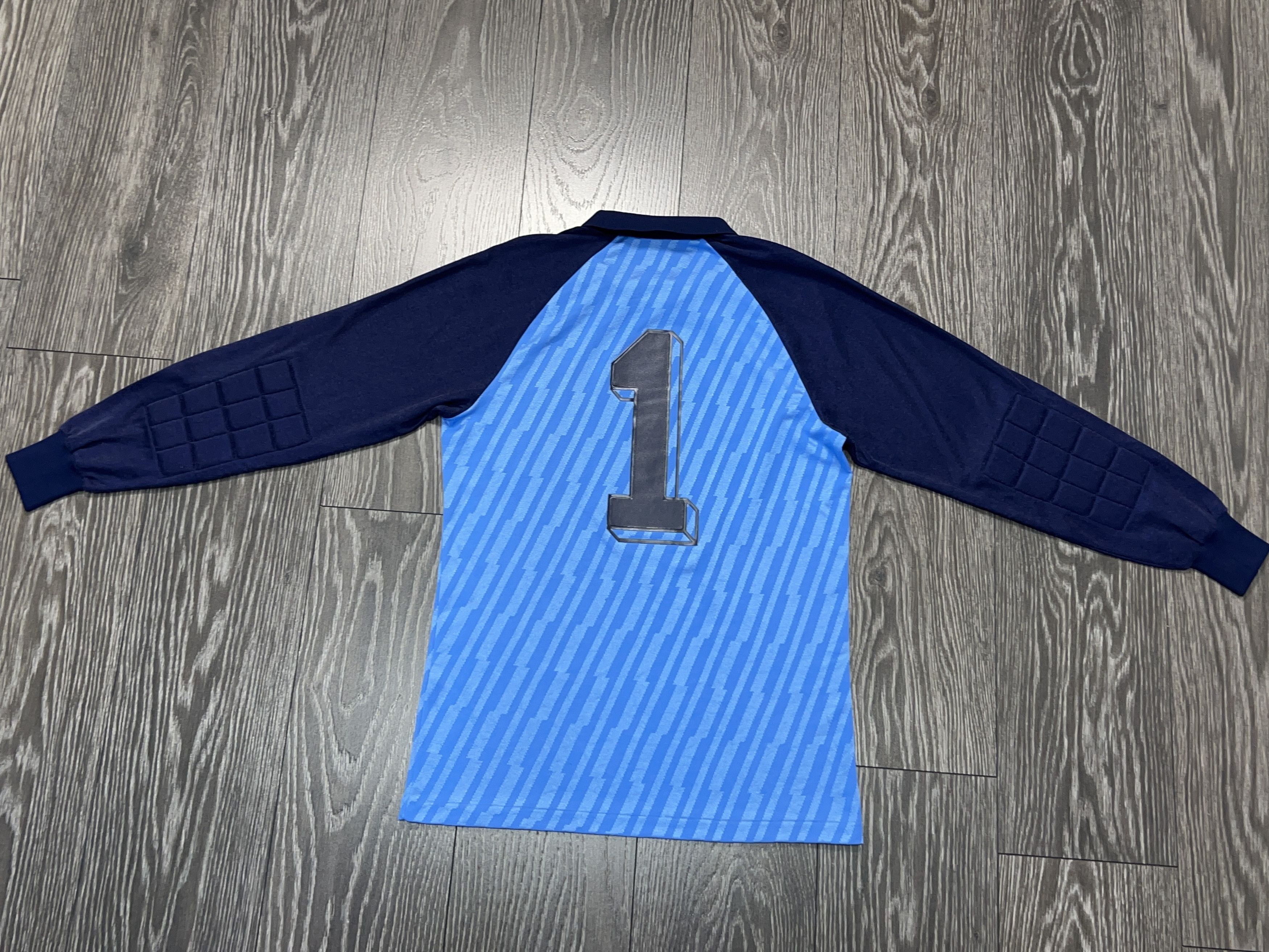 Erima 1980s Erima Goalkeeper GK Shirt Made in West Germany Jersey Size US M / EU 48-50 / 2 - 11 Thumbnail