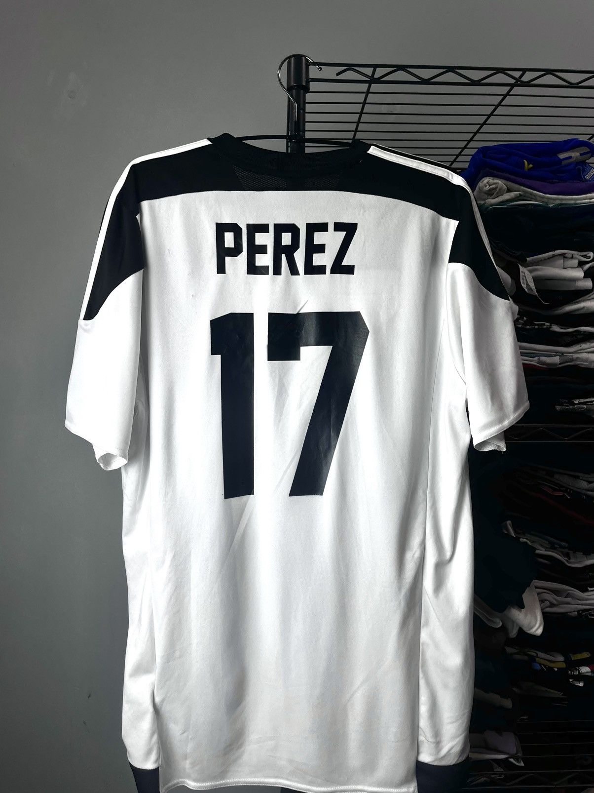 Adidas 2015 Adidas Newcastle Perez United Soccer Jersey T Shirt Size US L / EU 52-54 / 3 - 1 Thumbnail