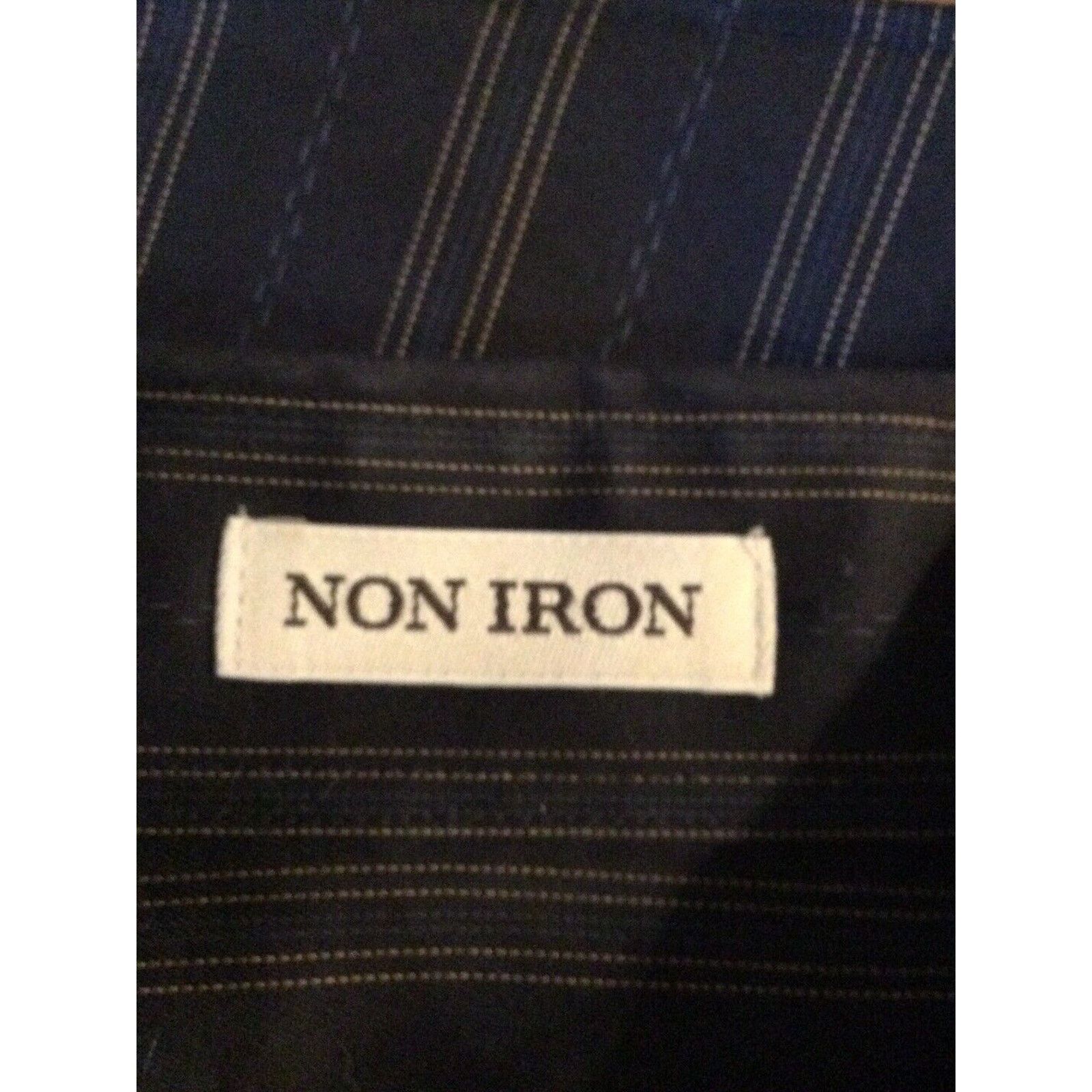 Pronto Uomo Pronto-Uomo Non Iron Black L/S Button Down Dress Shirt Sz L Size US L / EU 52-54 / 3 - 7 Thumbnail