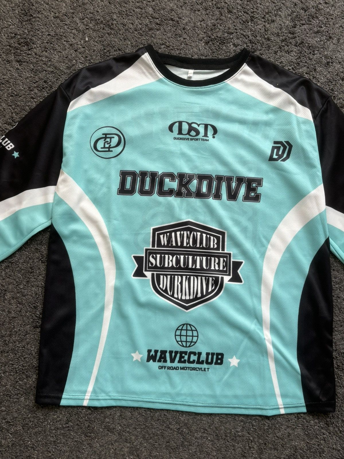 Japanese Brand Duckdive waveclub racing culture unisex blue black jersey Size US M / EU 48-50 / 2 - 5 Thumbnail