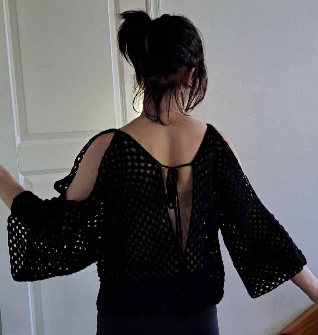 Handmade Crochet cardigan Size M / US 6-8 / IT 42-44 - 2 Thumbnail
