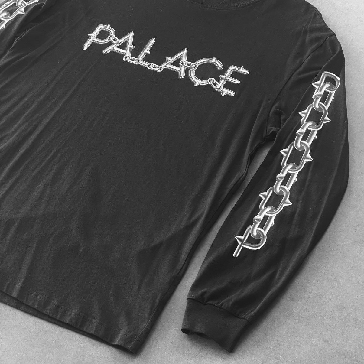 Palace ⛓️‍💥 SPIKE LONGSLEEVE S/S 2022 + 2 STICKERS BARBWIRE PRINT Size US XL / EU 56 / 4 - 8 Thumbnail