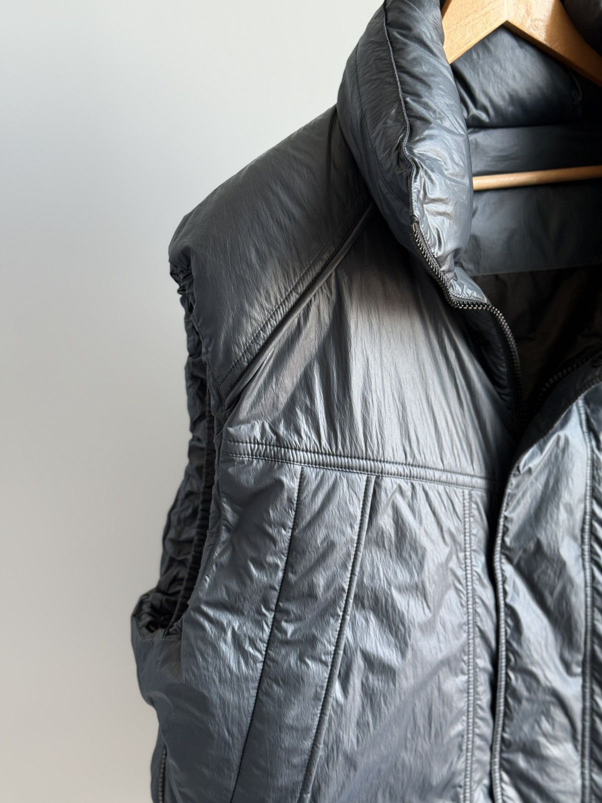 Juun.J Juun.J Technical Padded Hooded Vest Green Nylon Avant Garde Size US M / EU 48-50 / 2 - 7 Thumbnail