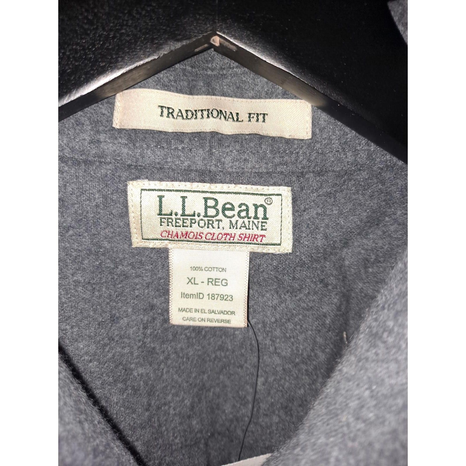 L.L. Bean NWT L.L. Bean Chamois Button Up Gray Shirt 100% Cotton Tradi Size US XL / EU 56 / 4 - 3 Thumbnail